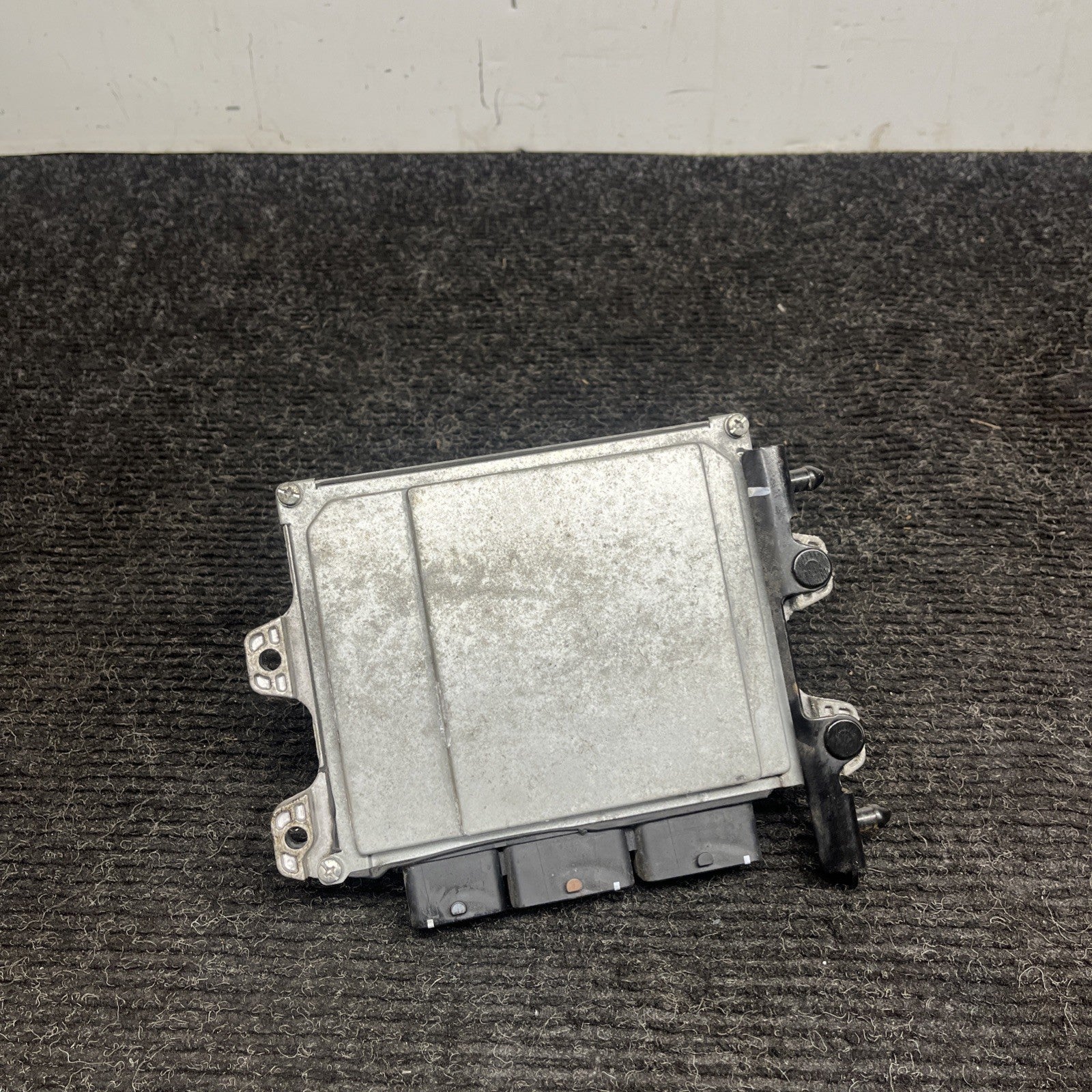 ☑️ 2016-17Subaru WRX 2.0L Turbo Engine Control Unit 6MT ECU/ECM 22765AH612