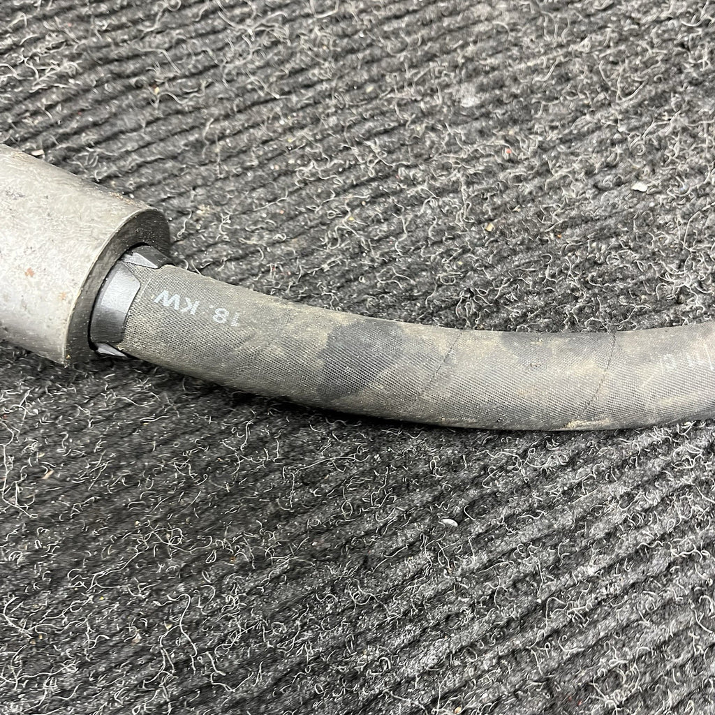 ☑️BMW E88 E82 E90 E92 E93 135 335 AC Compressor Evaporator Suction Pipe Hose OEM