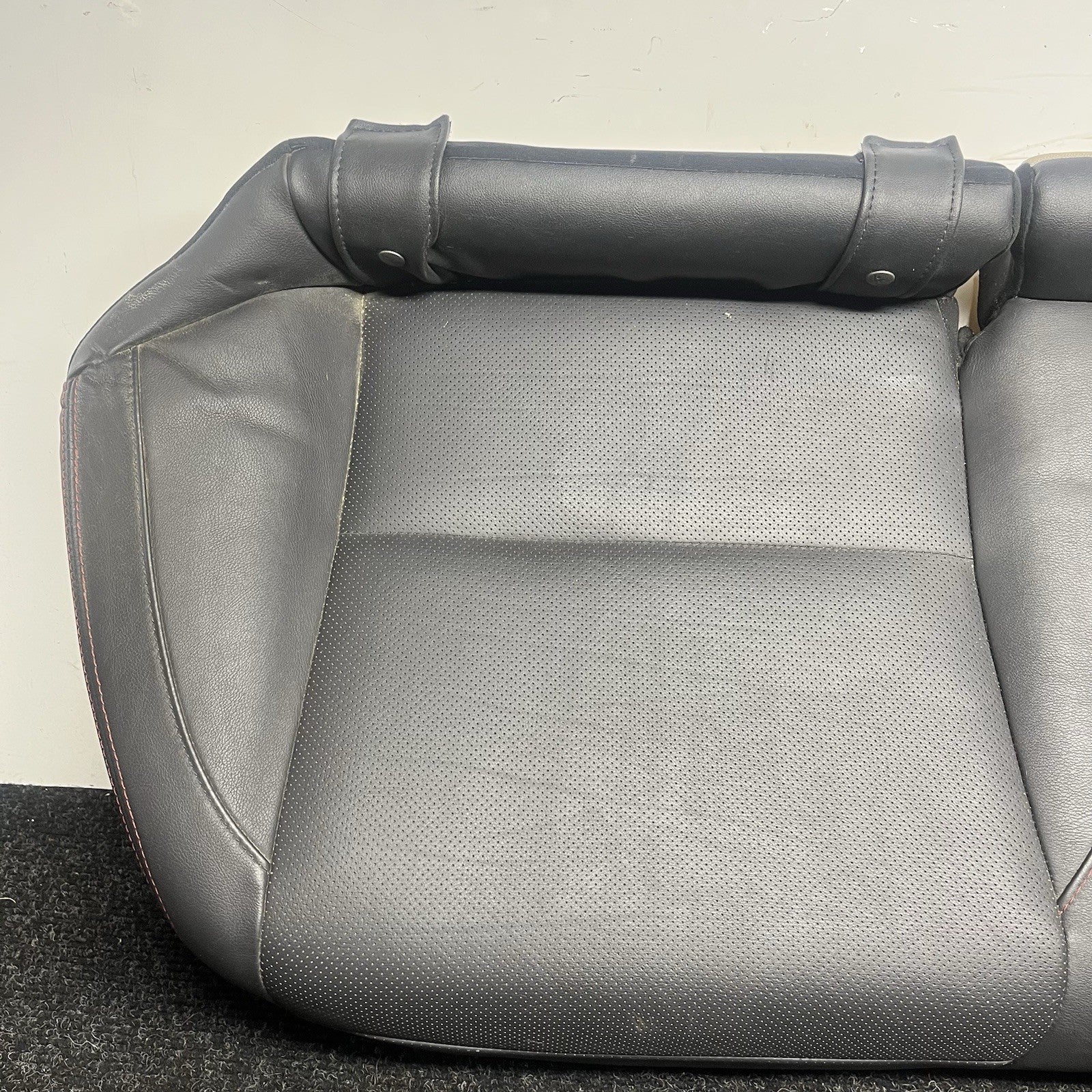 ☑️ 2015-2019 Subaru WRX Rear Lower Seat Cushion Limited Leather OEM 15-19