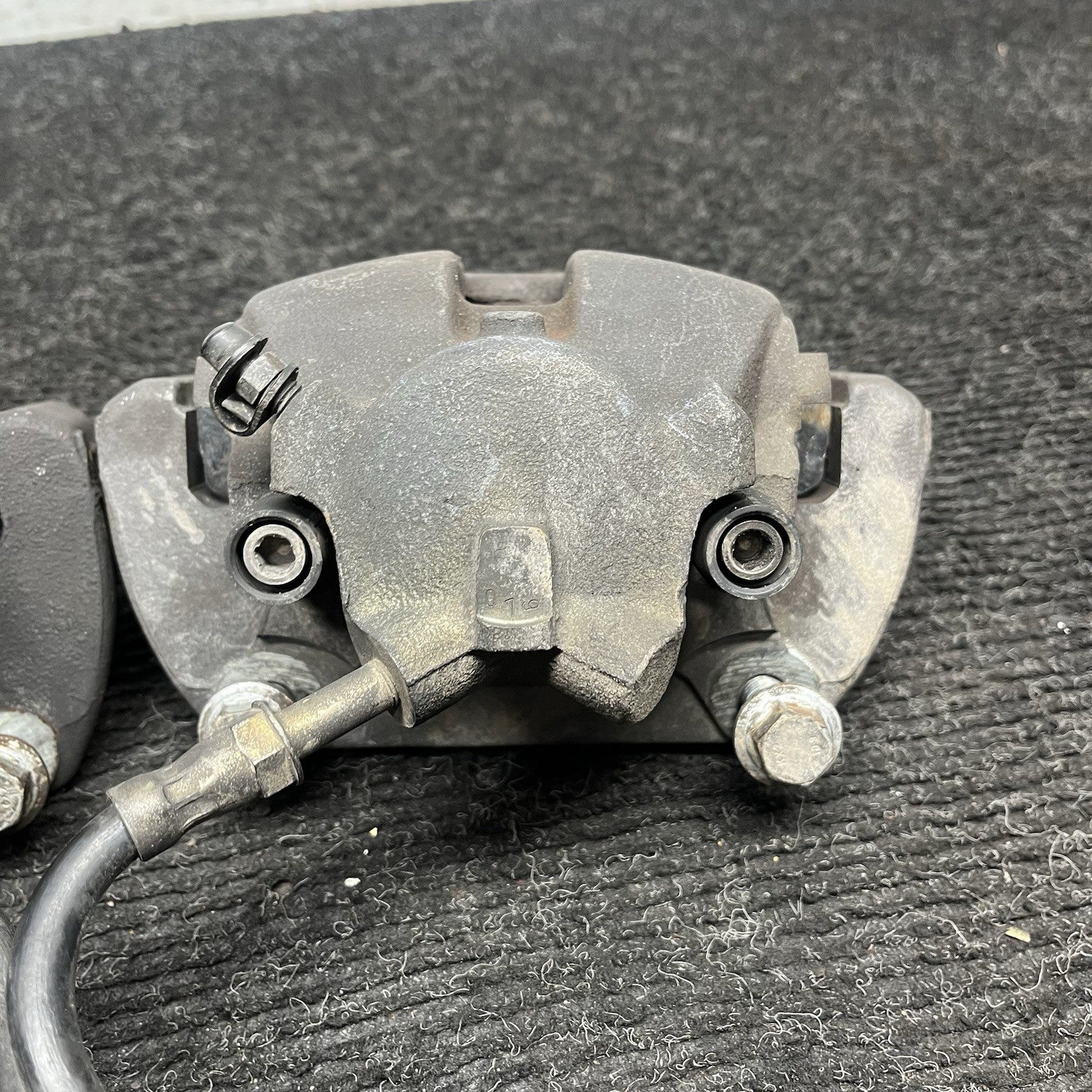 ☑️ 06-08 BMW E85 Z4 N52 3.0si RWD SET OF 2 FRONT LEFT & RIGHT BRAKE CALIPER OEM