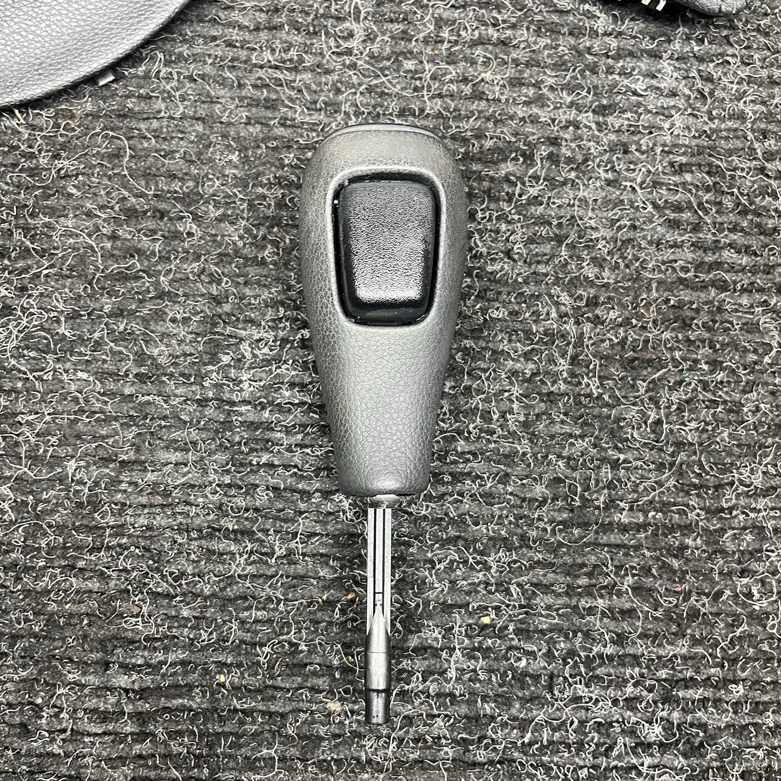 ☑️ 2007-2013 BMW E82 135i N54 AUTOMATIC TRANSMISSION GEAR SHIFT KNOB BOOT OEM