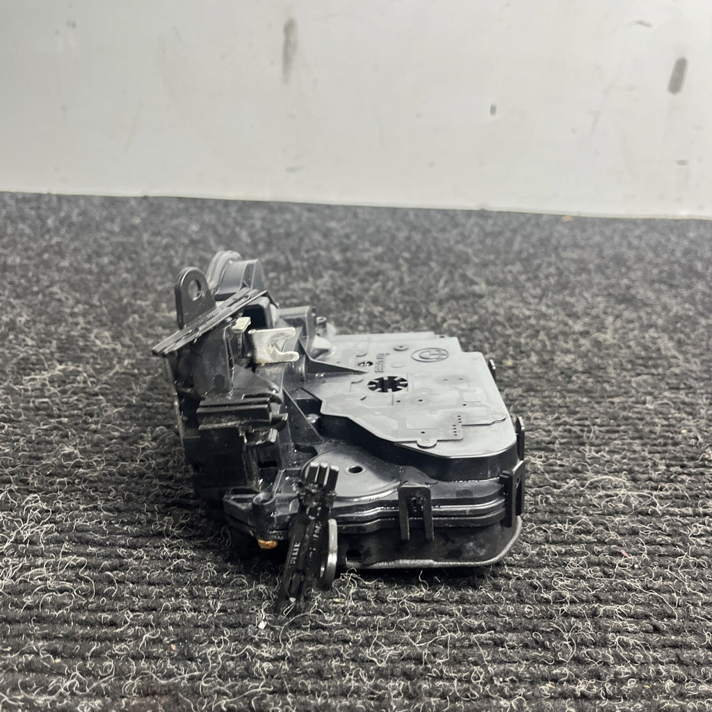 ☑️ OEM BMW E82 E90 F23 F30 F32 E60 F01 M4 X6 REAR RIGHT Door Lock Latch Actuator