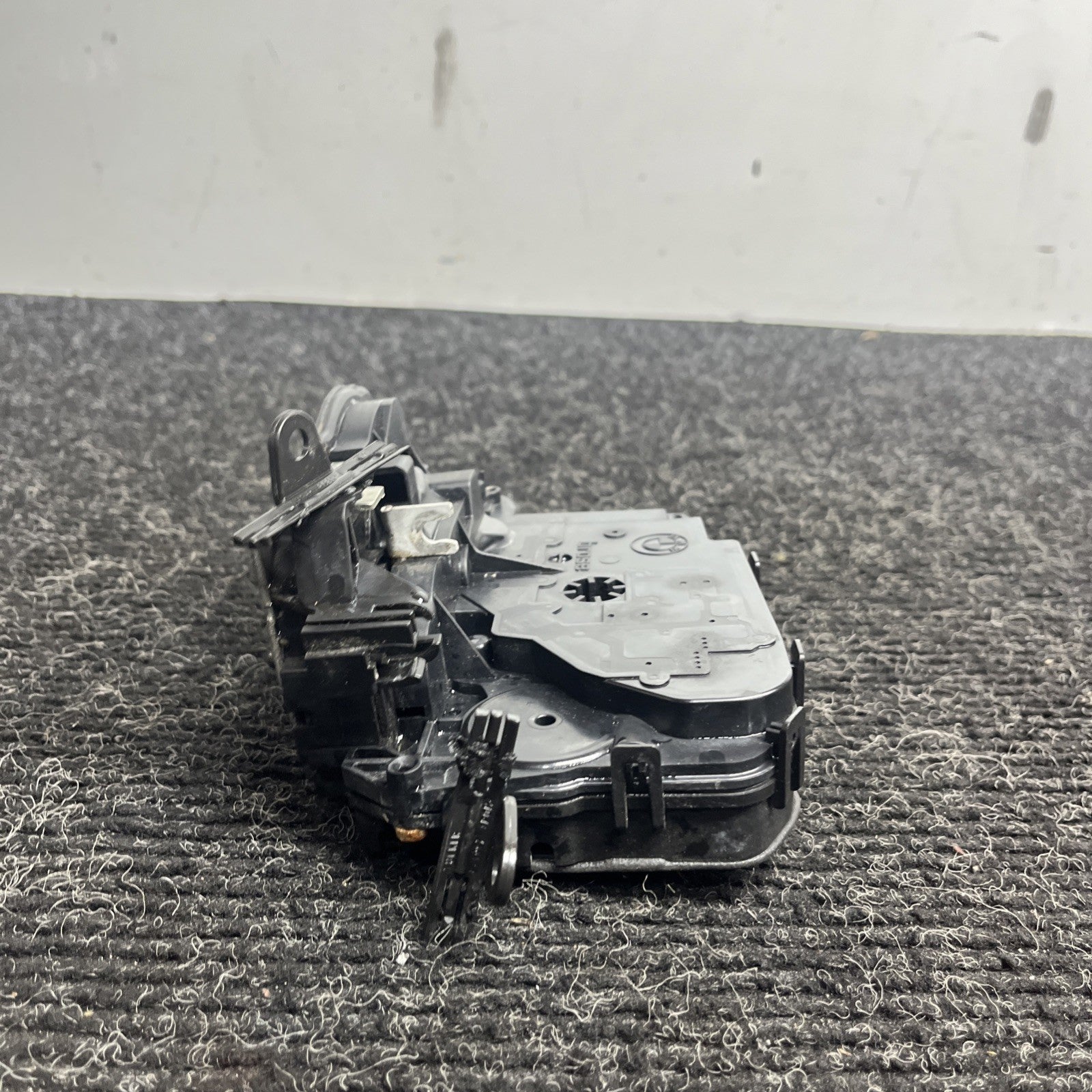 ☑️ OEM BMW E82 E90 F23 F30 F32 E60 F01 M4 X6 REAR RIGHT Door Lock Latch Actuator