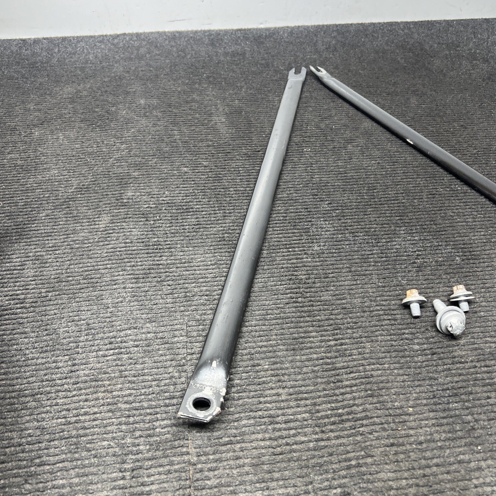 ☑️ BMW E90 E92 3 Series Hood Frame Support Strut Brace Pair Left & Right Set OEM