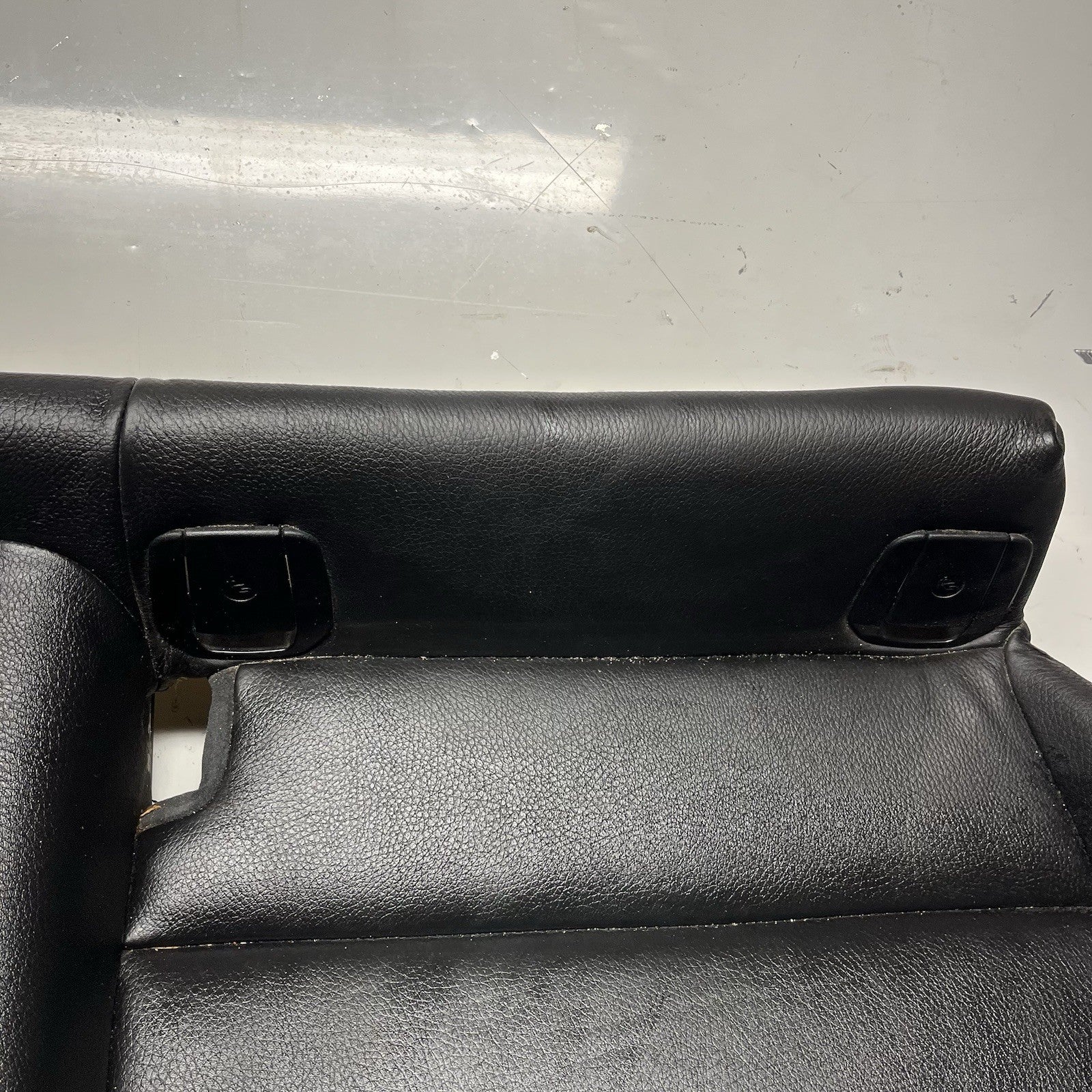 ☑️ 08-13 OEM BMW E82 E88 128 135 Rear Seat Lower Cushion Leather Boston Black