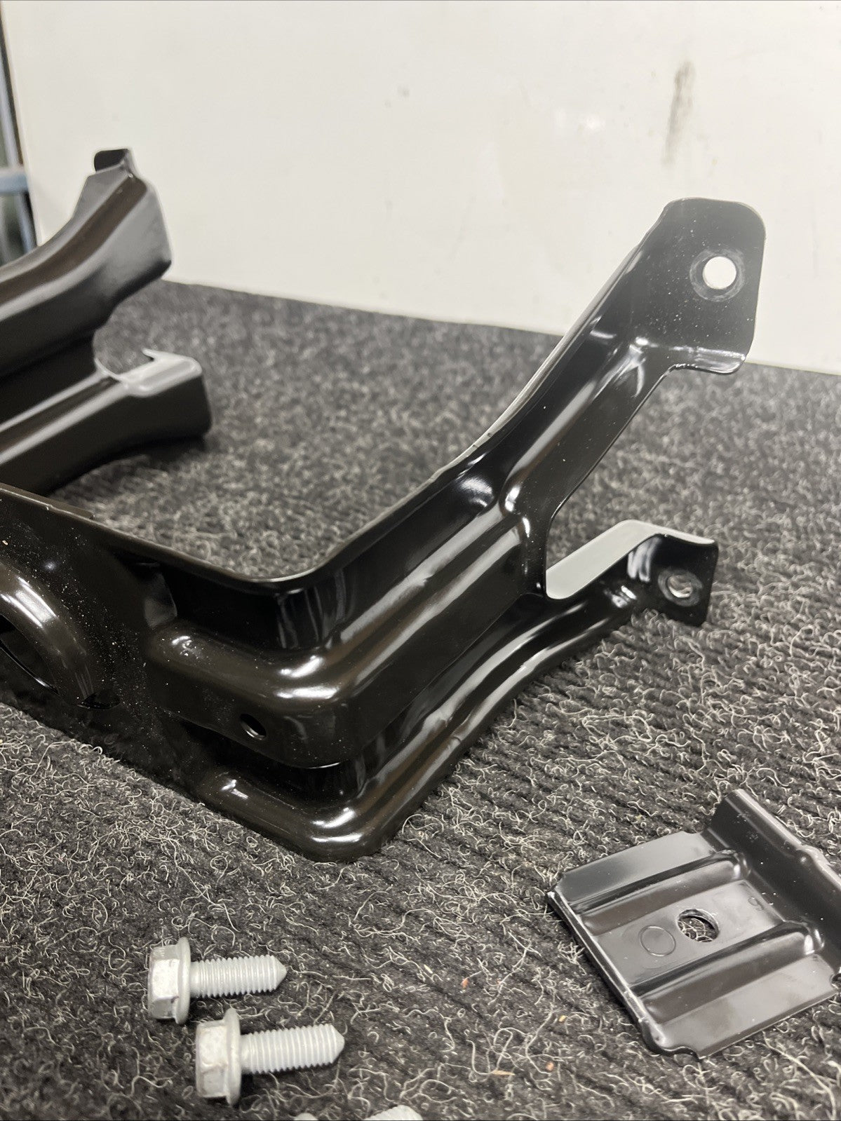 ☑️2008-2016 AUDI A5 A4 S4 S5 Spare Tire Wheel Bracket Mount 8K0802715A OEM