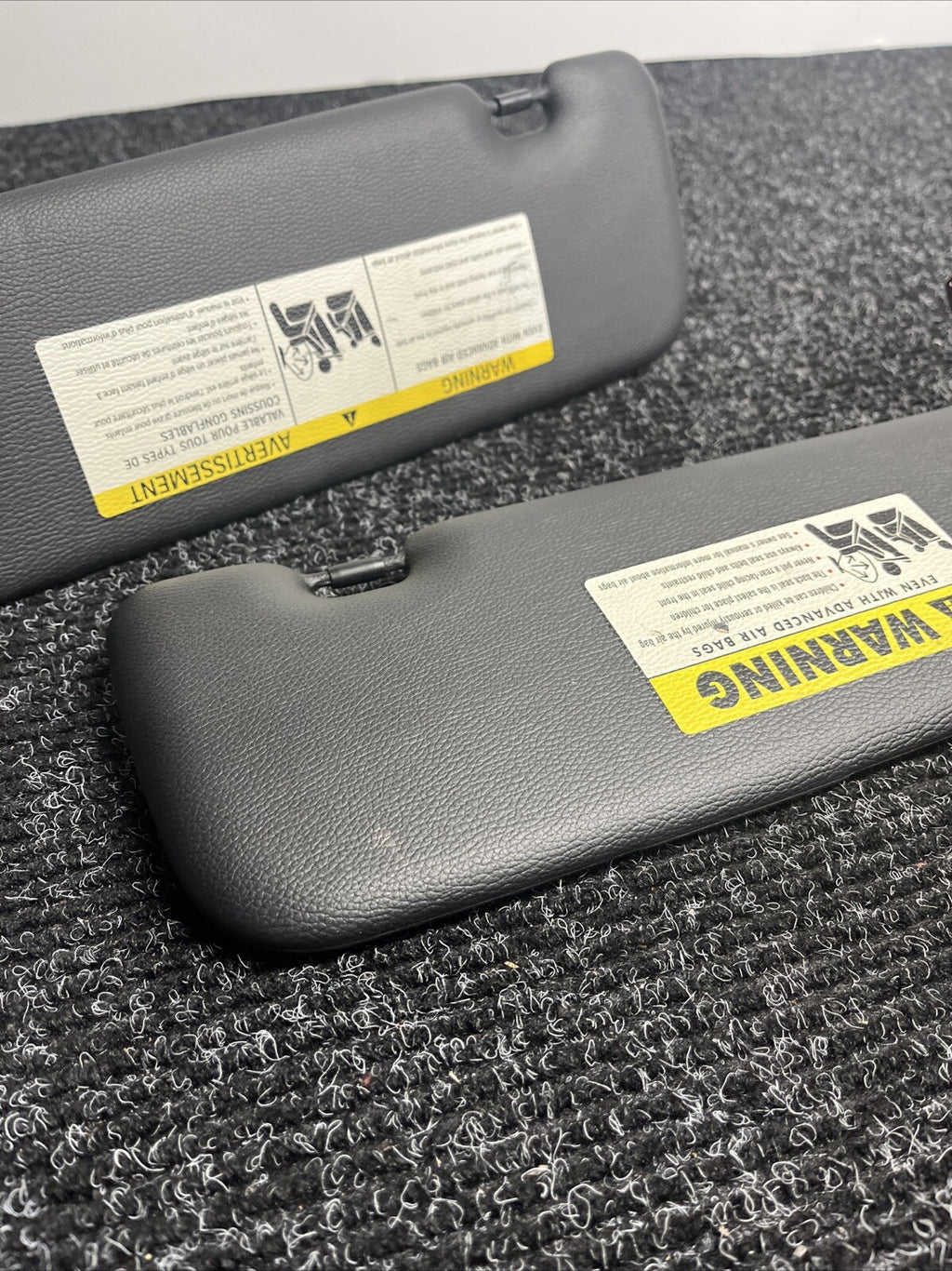 ☑️ 07-13 OEM BMW E88 E93 128 328 335 M3 Convertible Sun Visor Black Pair SET