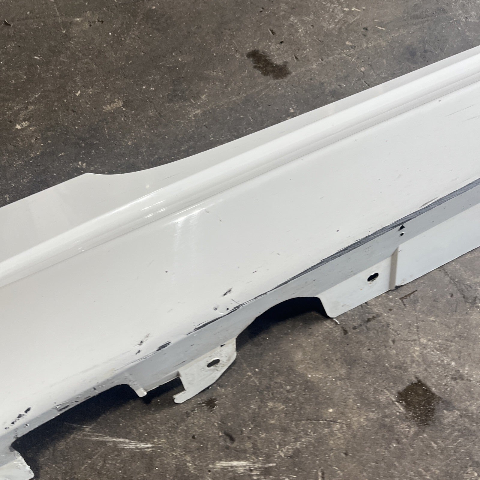 ☑️ 07-13 OEM BMW E92 E93 M3 Right Passenger Side Skirt Rocker Panel Alpine White