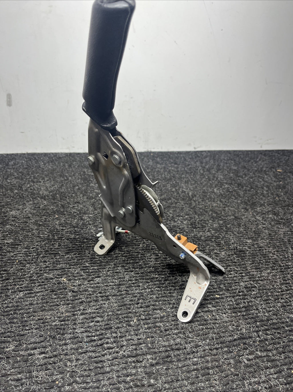 ☑️ 2013-2017 SUBARU BRZ FRS A86 GT86 FA20 2.0L OEM LEATHER E-BRAKE HANDLE ASSY