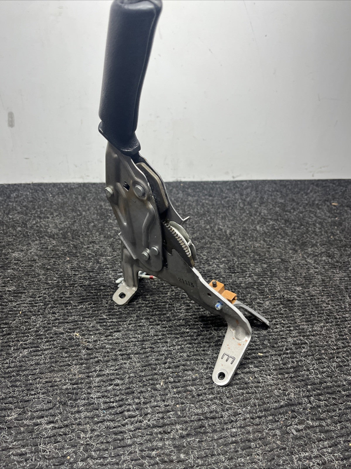 ☑️ 2013-2017 SUBARU BRZ FRS A86 GT86 FA20 2.0L OEM LEATHER E-BRAKE HANDLE ASSY
