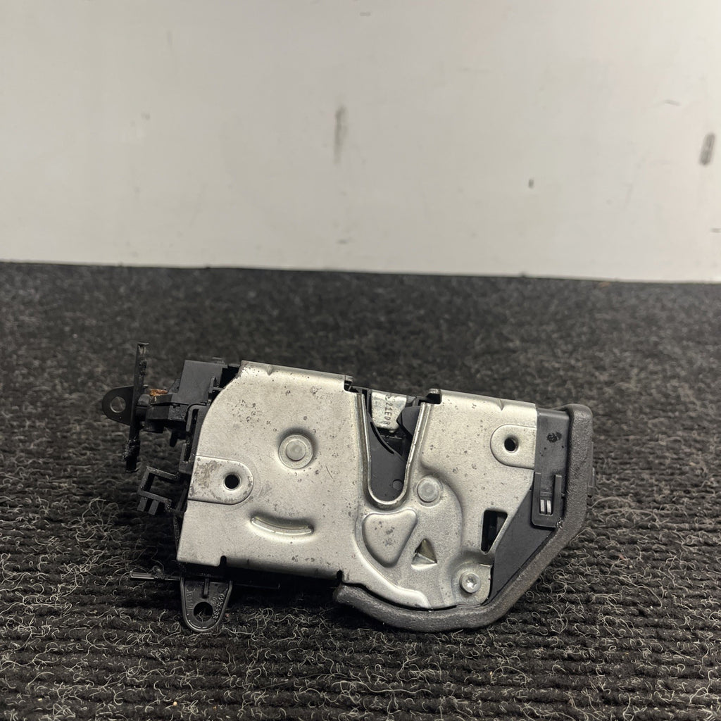 ☑️ OEM BMW E82 E90 F23 F30 F32 E60 F01 M4 X6 REAR RIGHT Door Lock Latch Actuator