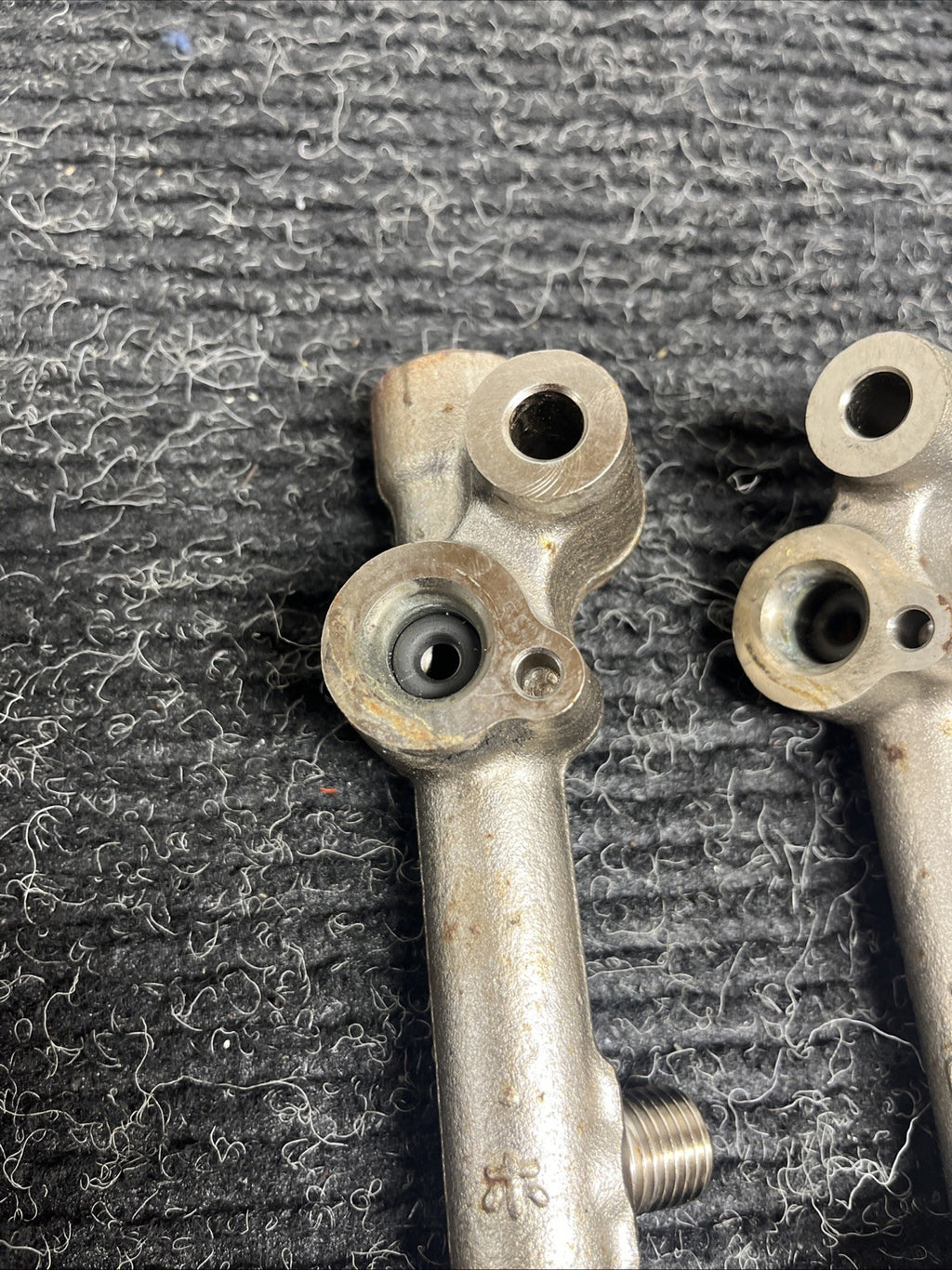 ☑️ TOYOTA FRS SUBARU BRZ 86 OEM 2.0L FA20 FUEL INJECTIONS INJECTOR RAILS - PAIR
