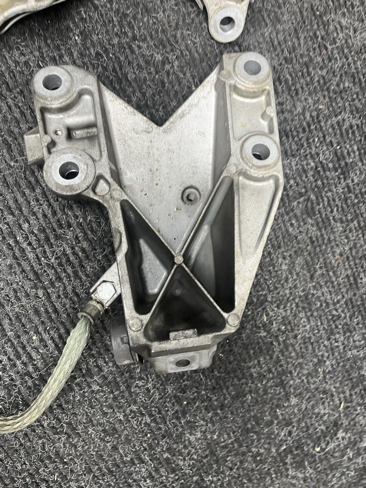 ☑️ 07-10 BMW 335i E90 E92 N54 ENGINE LEFT & RIGHT MOTOR MOUNT BRACKET SET OEM