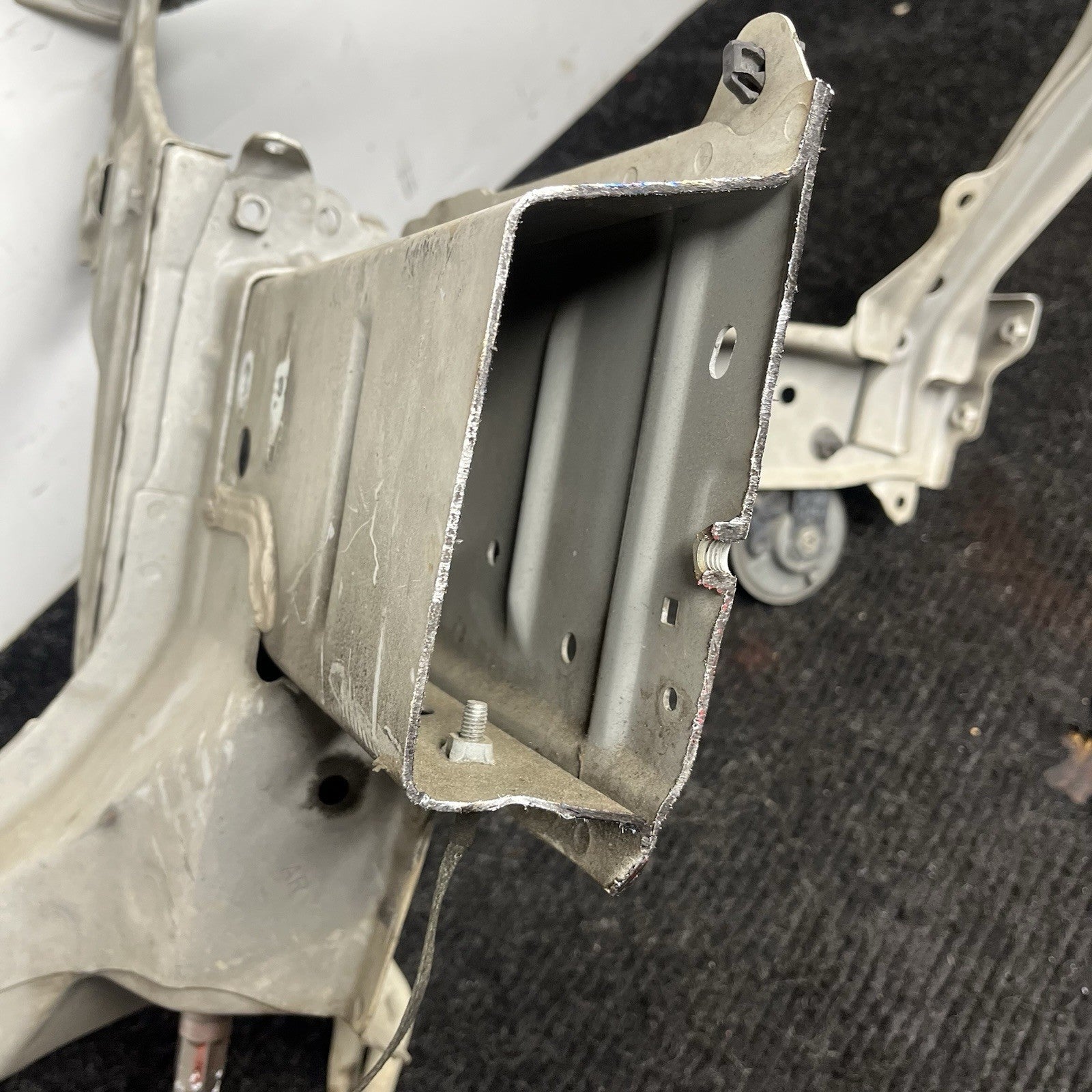 ☑️ 13-20 Scion FRS BRZ 86 Front Right RH Passenger Frame Rail Support OEM Cut