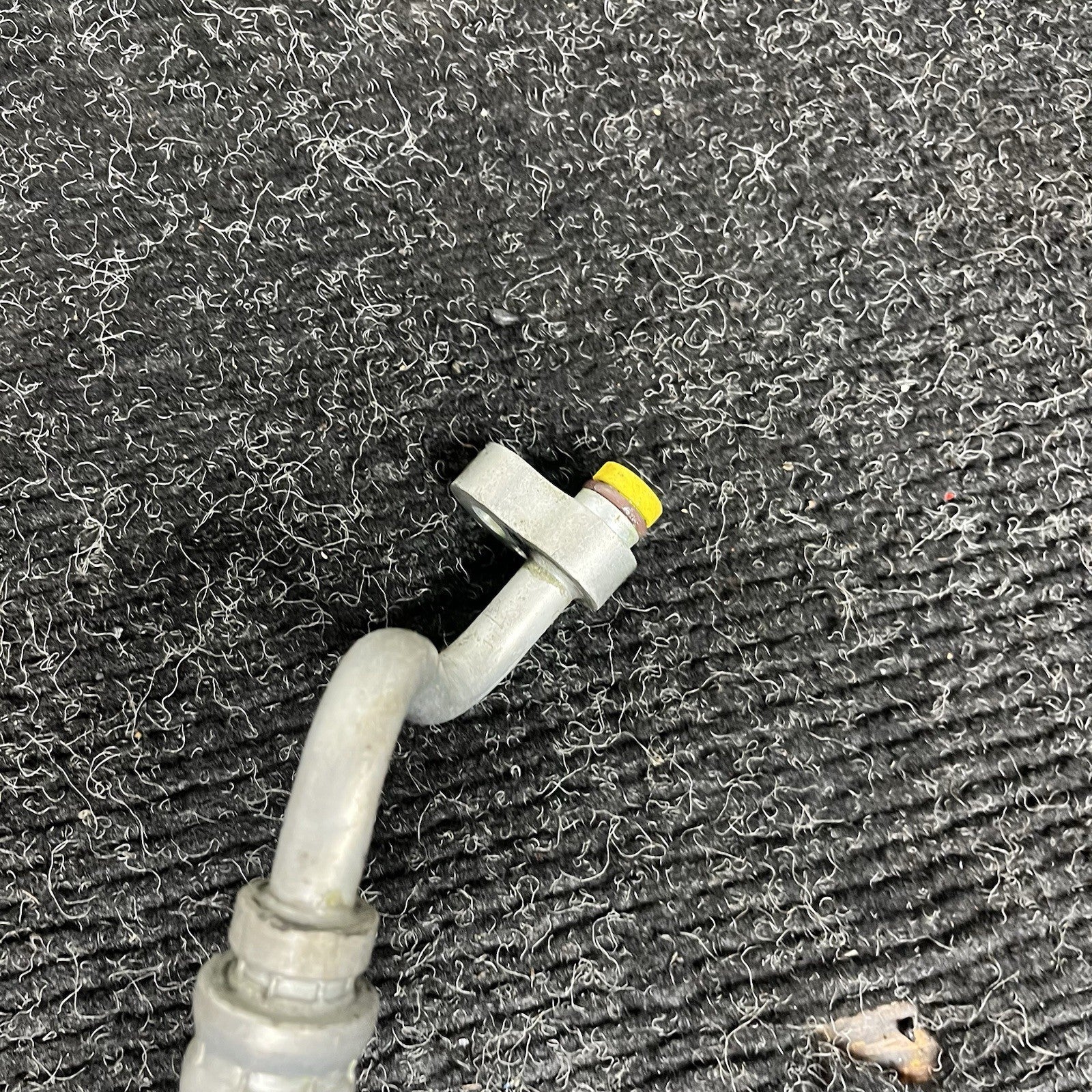 ☑️ 2003-2008 BMW Z4 AC COMPRESSOR PRESSURE HOSE LINE OEM 6909235