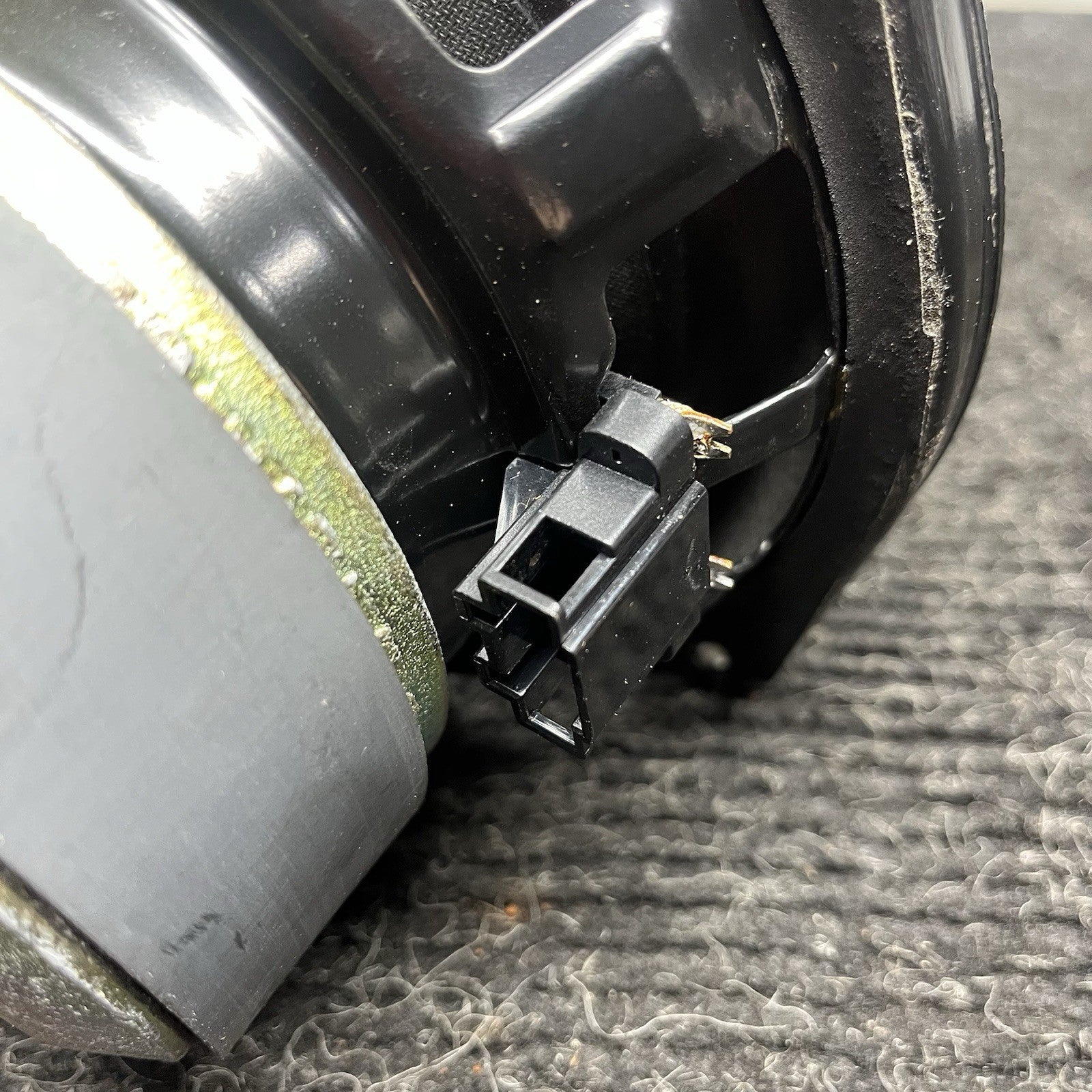 ☑️ 03-08 BMW E85 Z4 REAR LEFT OR RIGHT TOP HI-FI SUBWOOFER SPEAKER OEM