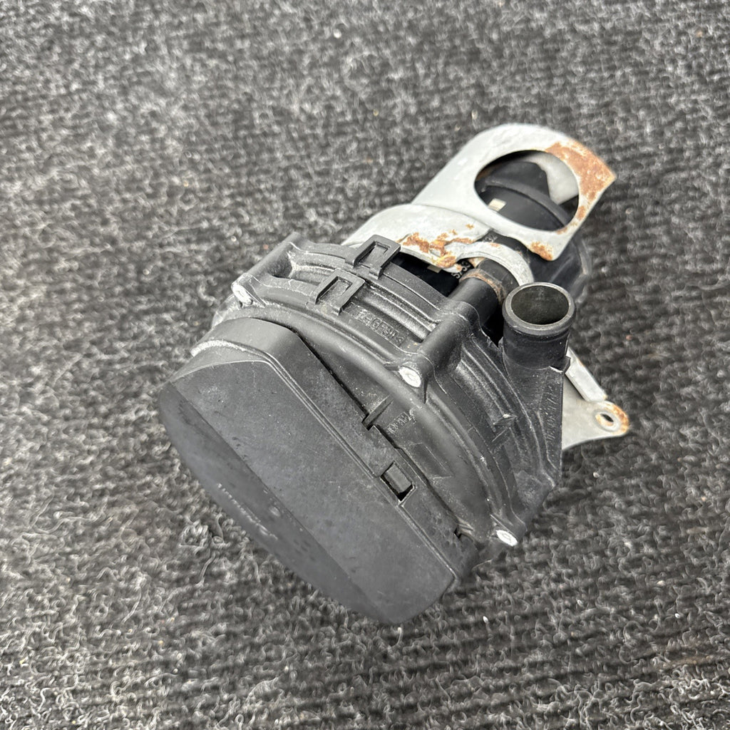 ☑️ 2000-2005 BMW E46 E46 323i 325i 328i 330i secondary air pump OEM 1435364