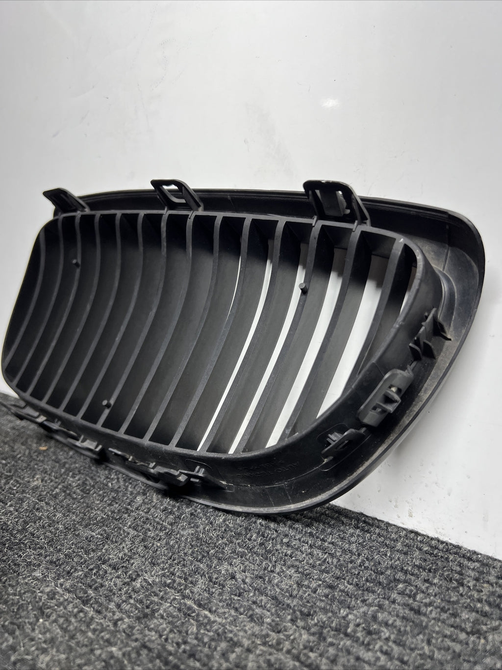Front Hood Grille Right Passenger Side For BMW OEM# 51137157278 E92 E93 Chrome