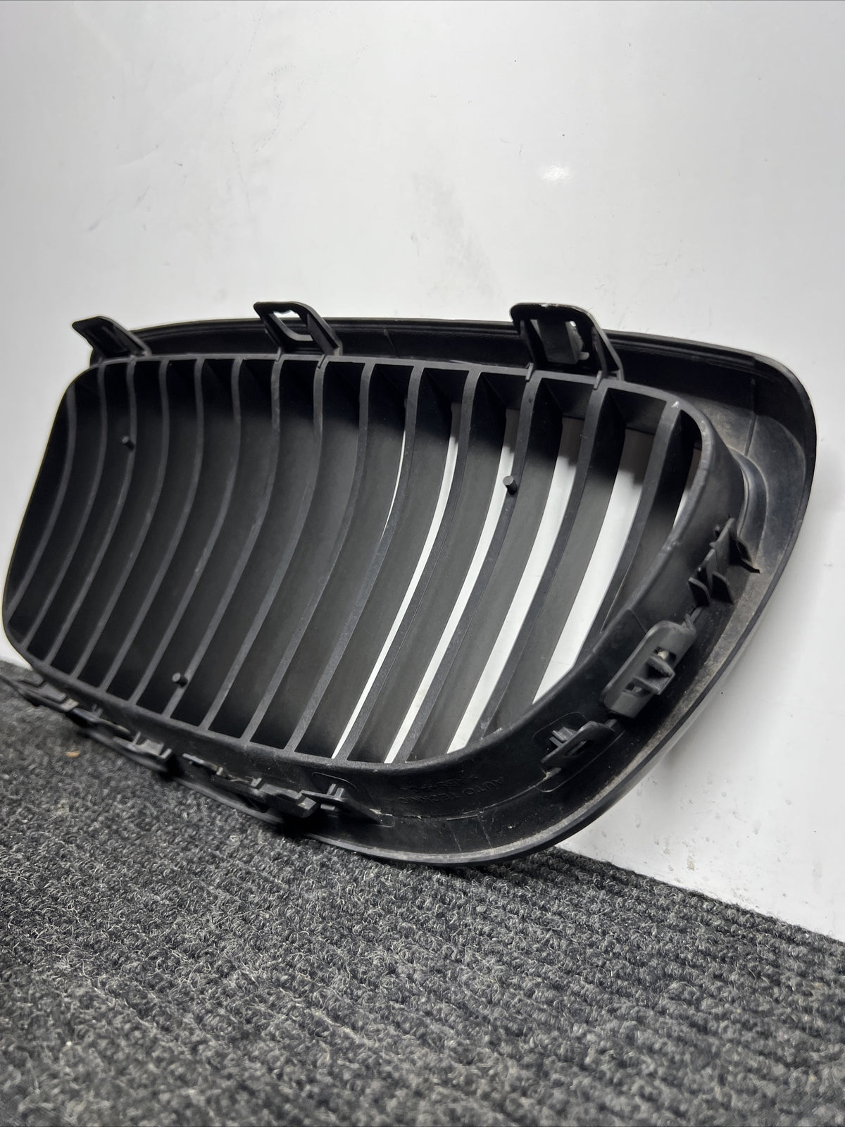 Front Hood Grille Right Passenger Side For BMW OEM# 51137157278 E92 E93 Chrome