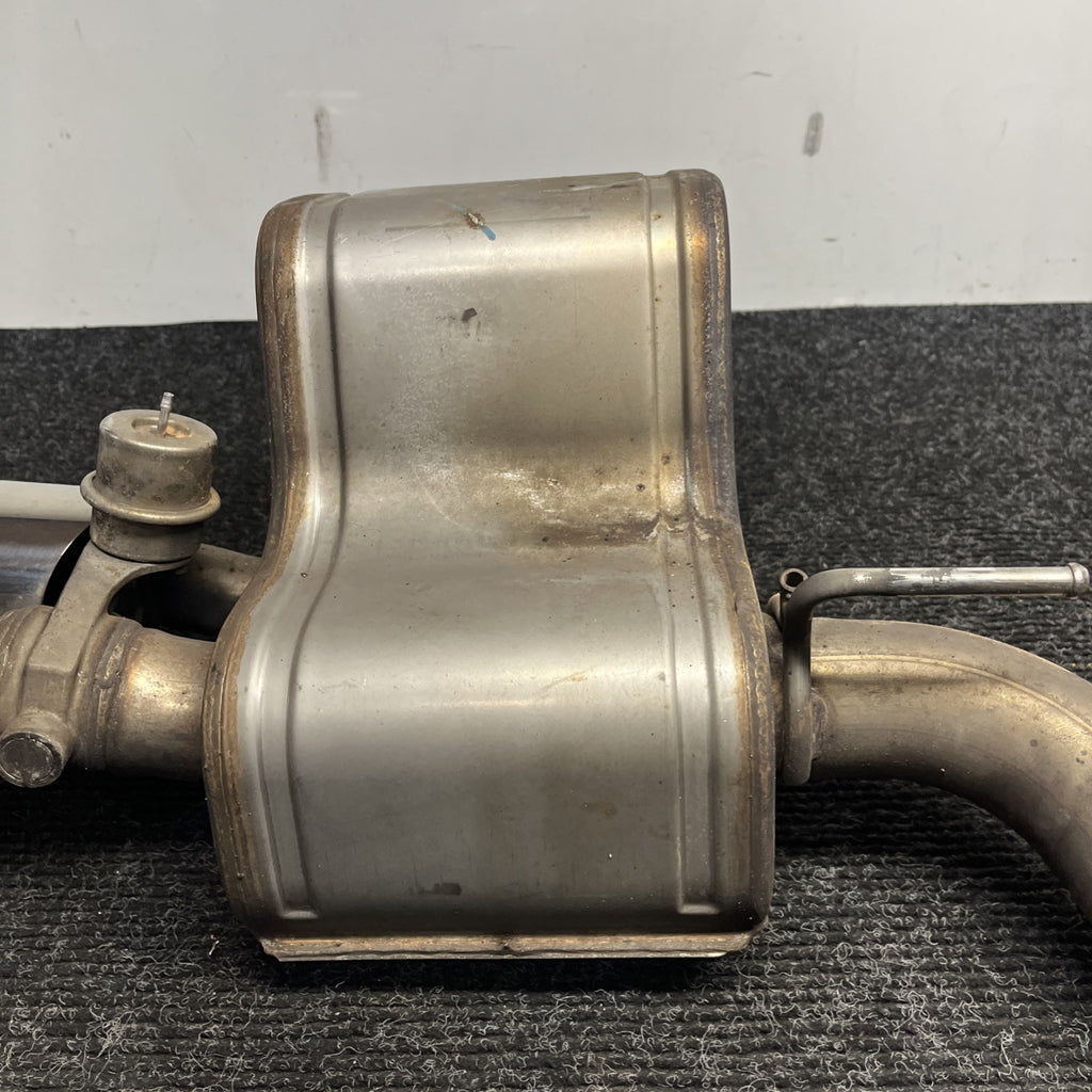☑️ 14-19 Ghibli 3.0L Motor Engine Passenger Side Right Exhaust Muffler OEM
