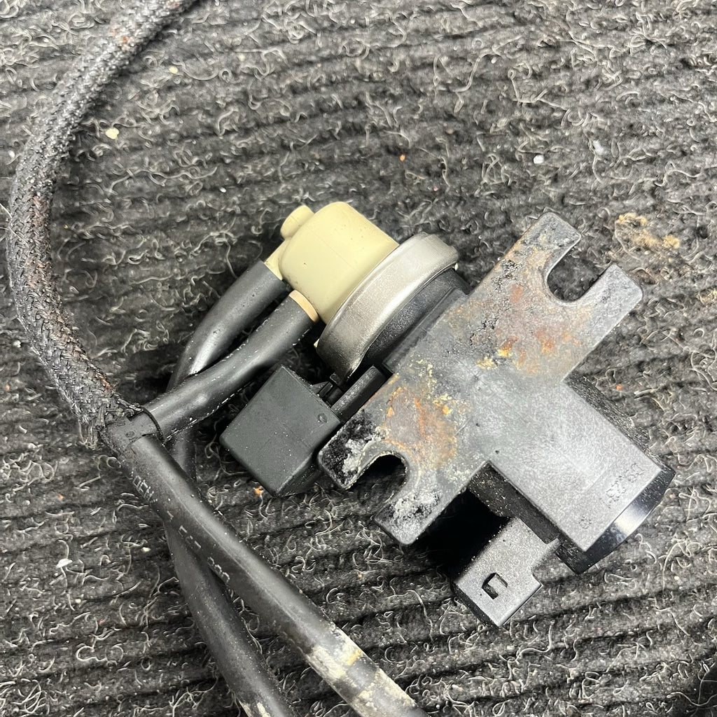 ☑️ 06-13 OEM BMW E90 E92 N54 Turbo Charger Air Pressure Boost Solenoid Valve SET