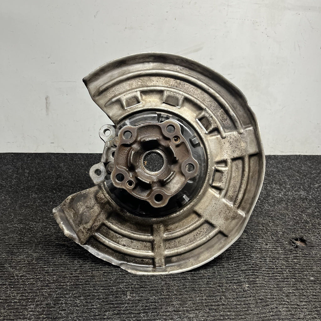 ☑️ 15-20 OEM BMW F80 F82 F83 M4 Rear Driver Wheel Hub Spindle Knuckle Assembly