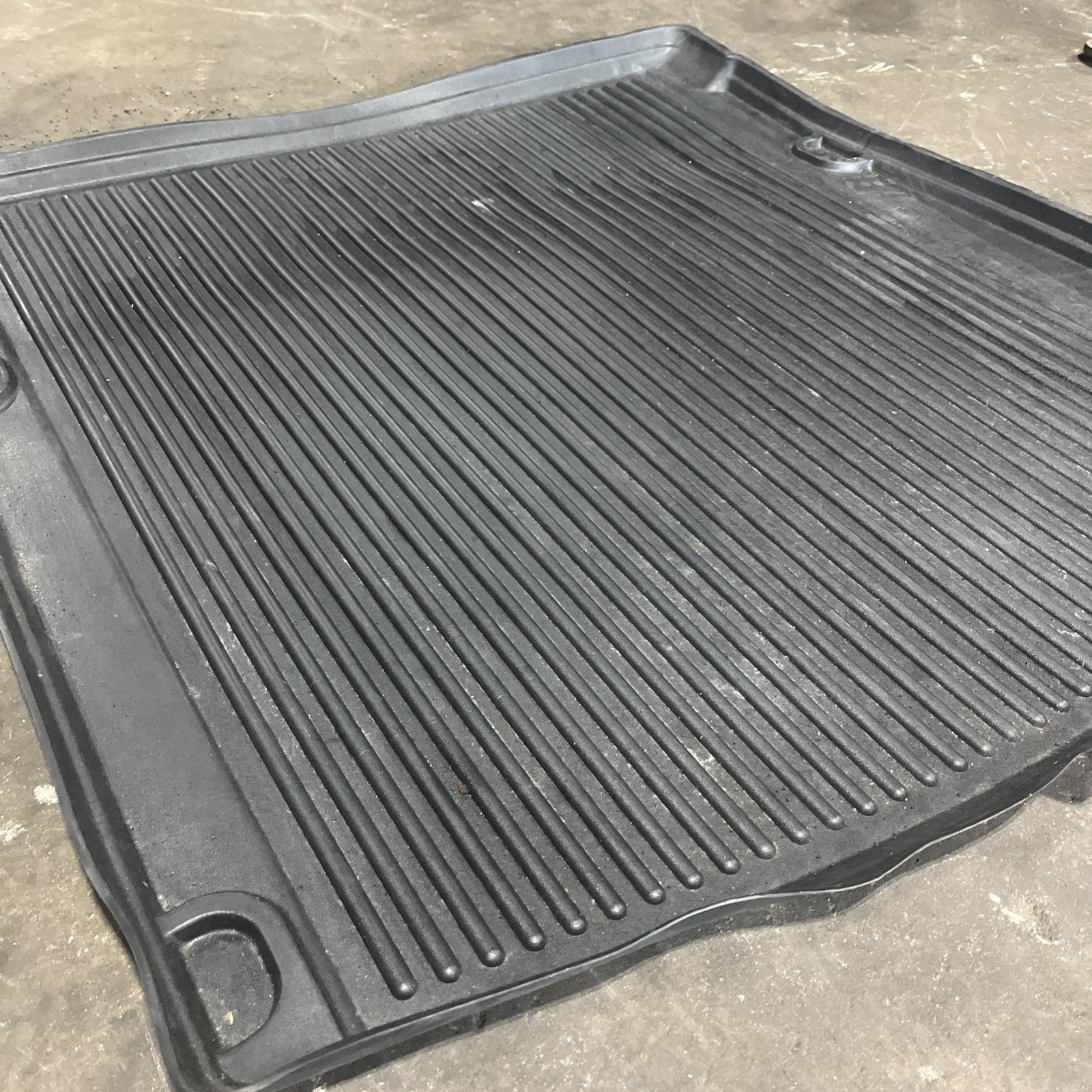 ☑️ OEM 2009-2017 Audi A8 All Weather Cargo Mat Trunk Liner Tray 4H0061180