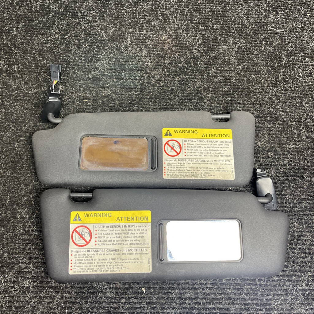 ☑️ 2003-2009 Audi A4 Interior Overhead Left Right Illuminated Sun Visor OEM Set