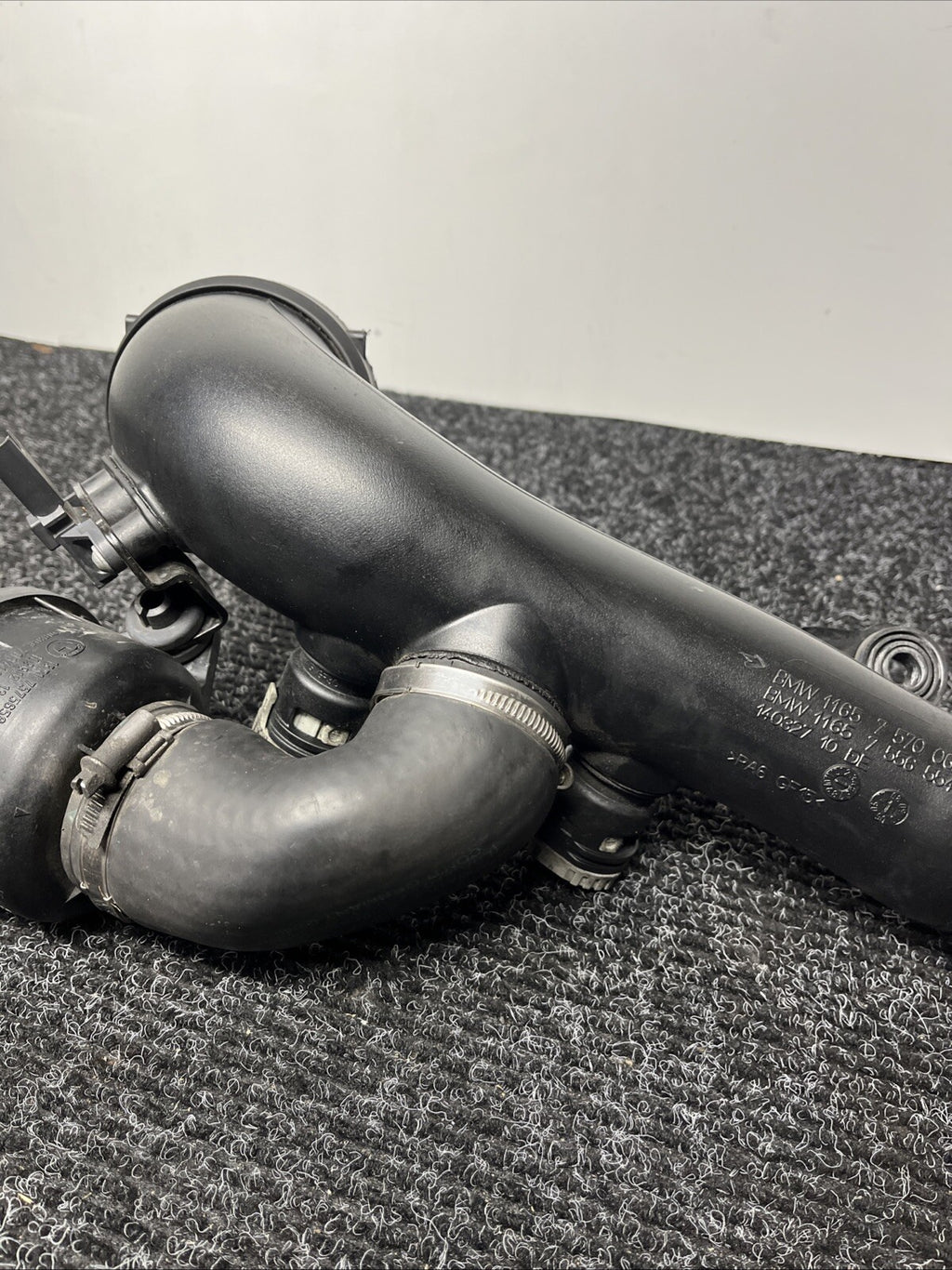 ☑️ 07-13 OEM BMW E90 E92 E93 Charge Pipe Diver Valves Induction Pipe Tract N54