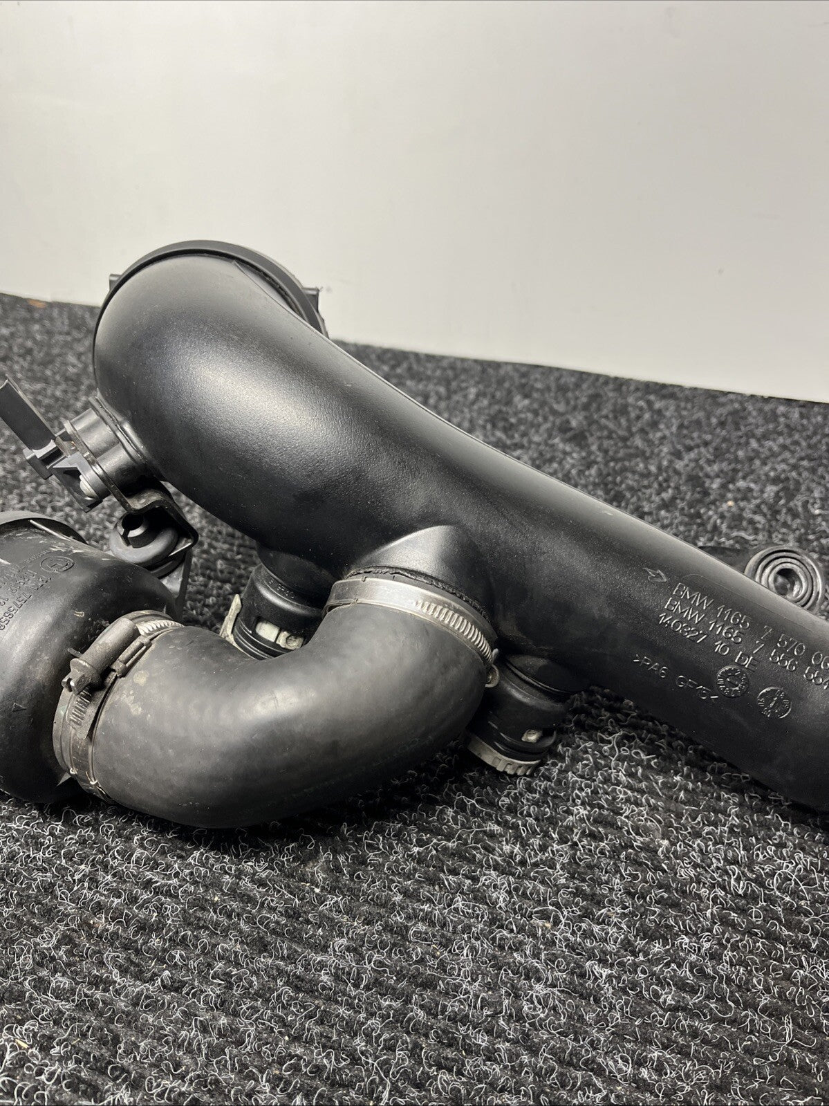 ☑️ 07-13 OEM BMW E90 E92 E93 Charge Pipe Diver Valves Induction Pipe Tract N54