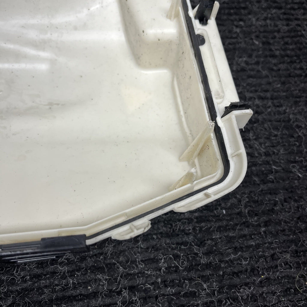 ☑️ BMW E88 E82 E90 E92 E84 DME ECU Electronic Computer Box Top Cover Housing OEM