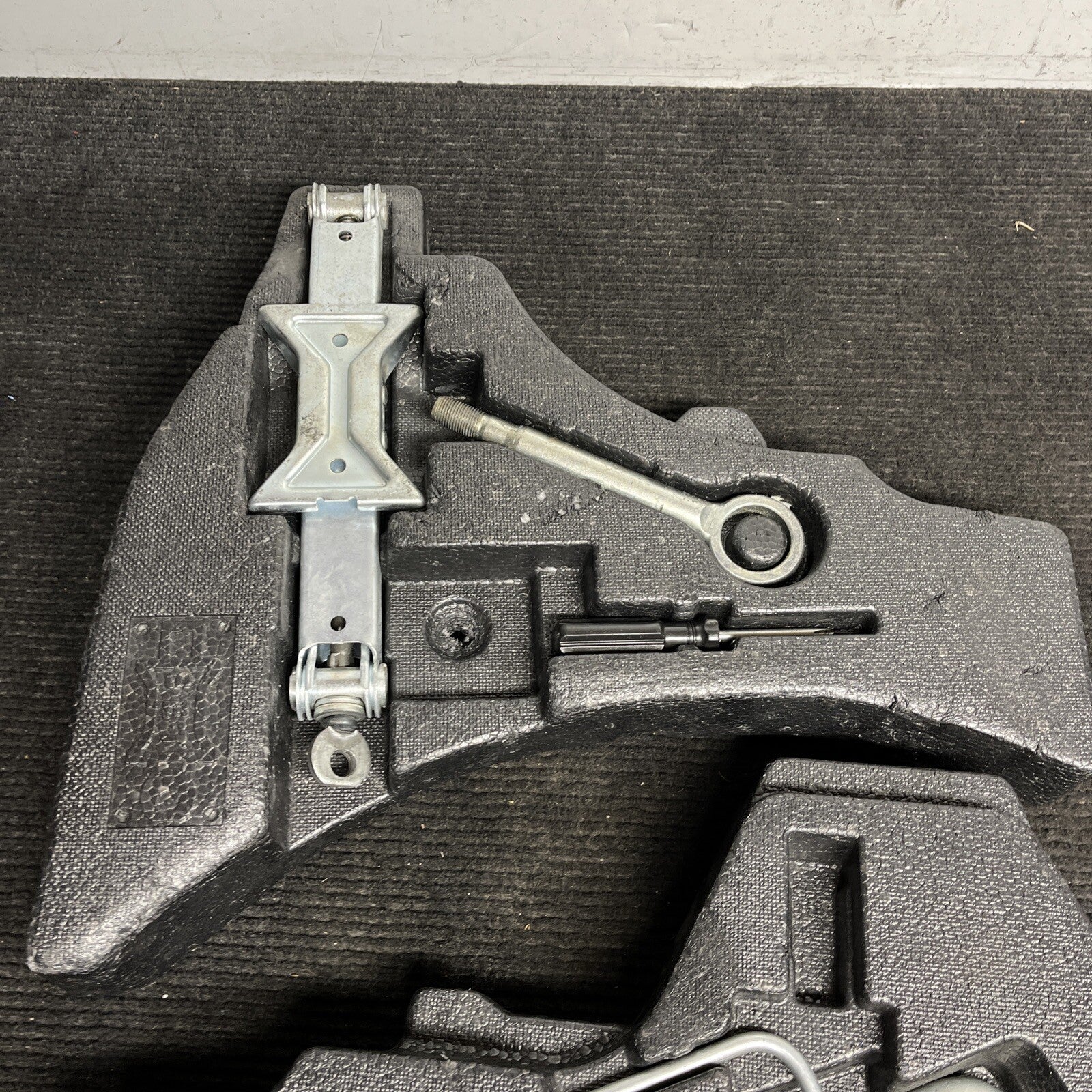 ☑️ 2020 OEM SUBARU BRZ FA20 2.0L OEM SPARE TIRE JACK TOOL KIT ASSY COMPLETE