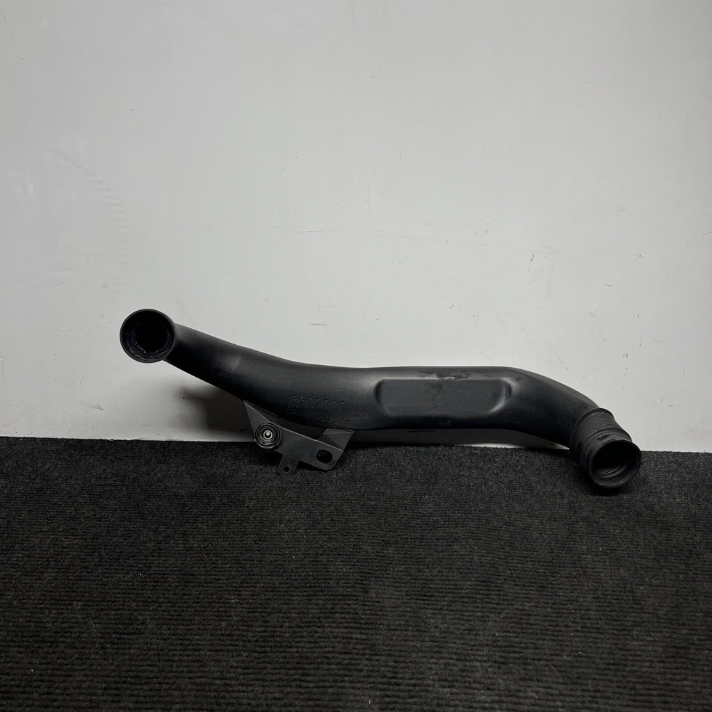 ☑️ BMW E60 E82 E90 E92 TURBO CHARGE AIR INDUCTION TUBE INTAKE PIPE OEM