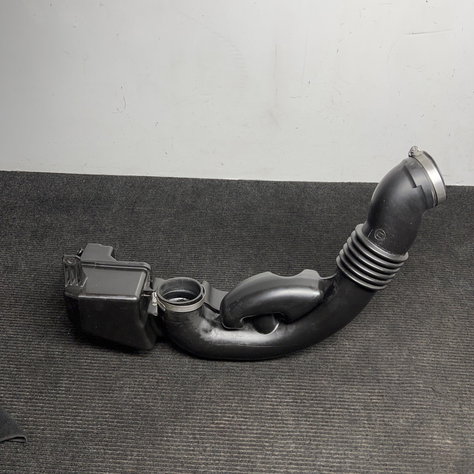 ☑️ 2017 2018 2019 2020 Subaru Impreza Air Intake Inlet Tube Duct OEM 14456AA50A