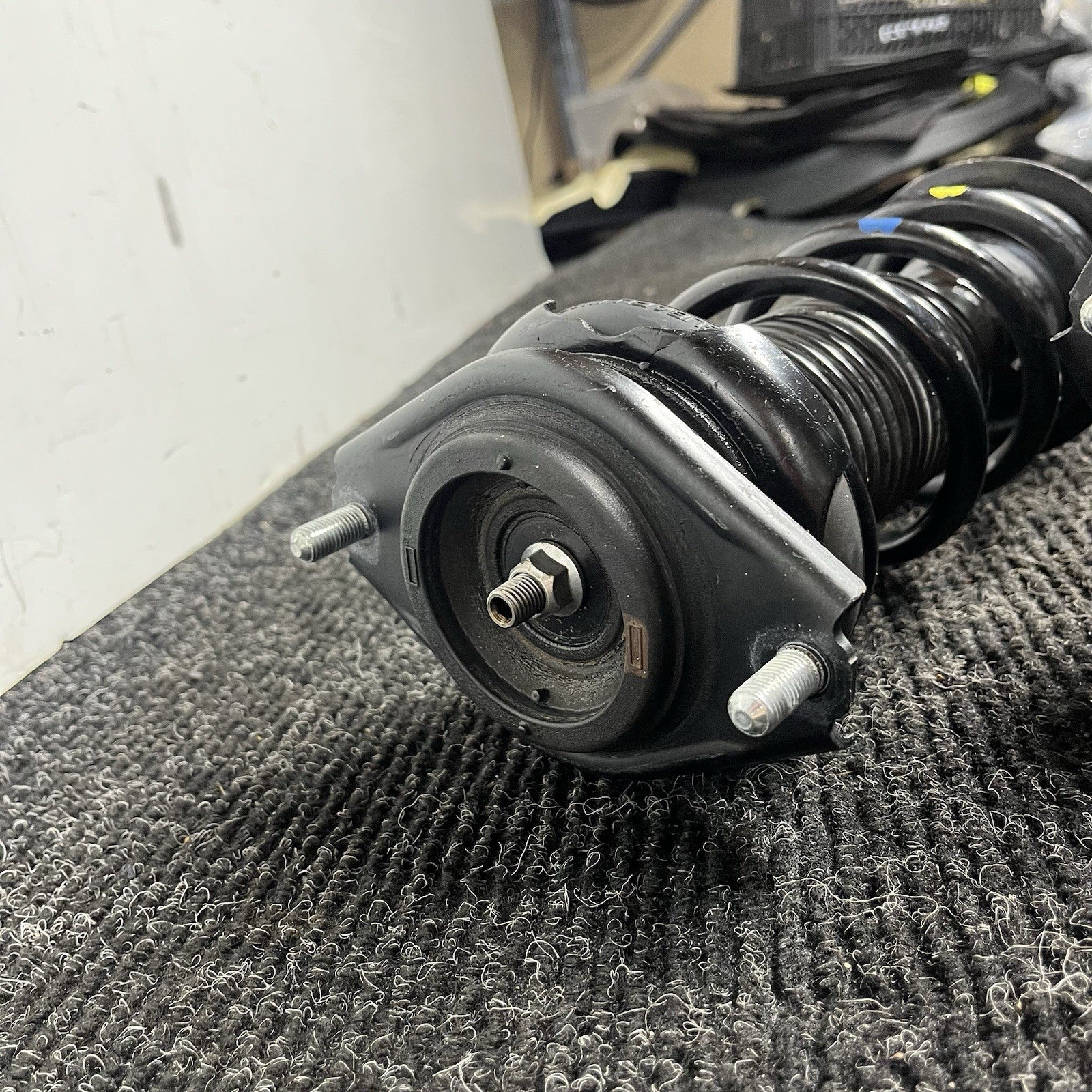 ☑️ OEM Springs & Struts Suspension Subaru BRZ Toyota 86 Scion FRS