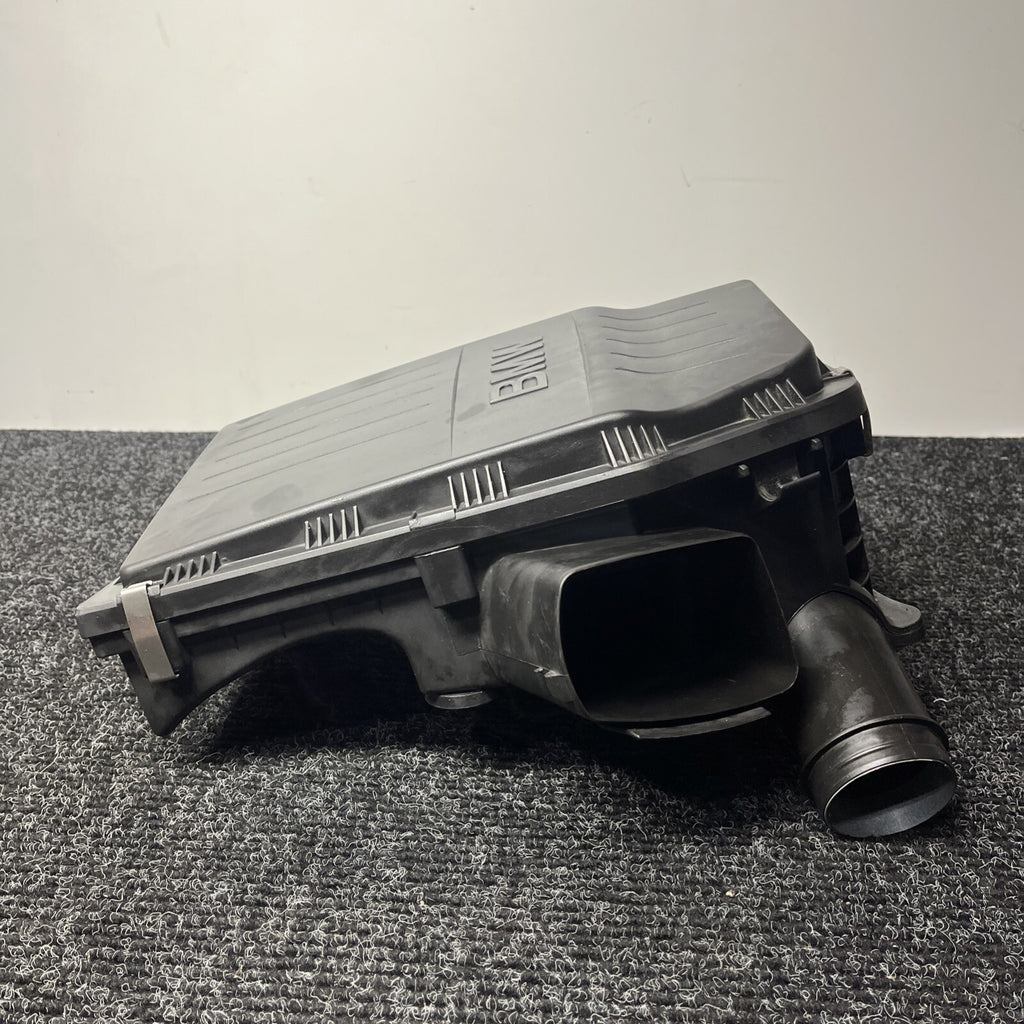 ☑️ 07-13 OEM BMW E82 E88 E90 E92 E93 335 N54 AirBox Air Box Filter Housing