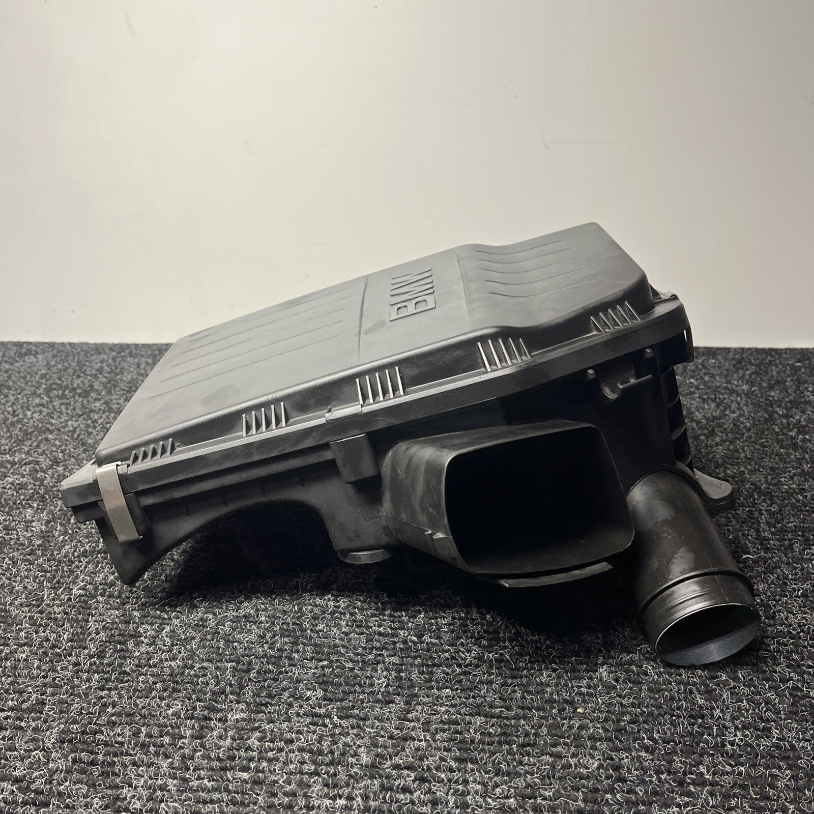 ☑️ 07-13 OEM BMW E82 E88 E90 E92 E93 335 N54 AirBox Air Box Filter Housing