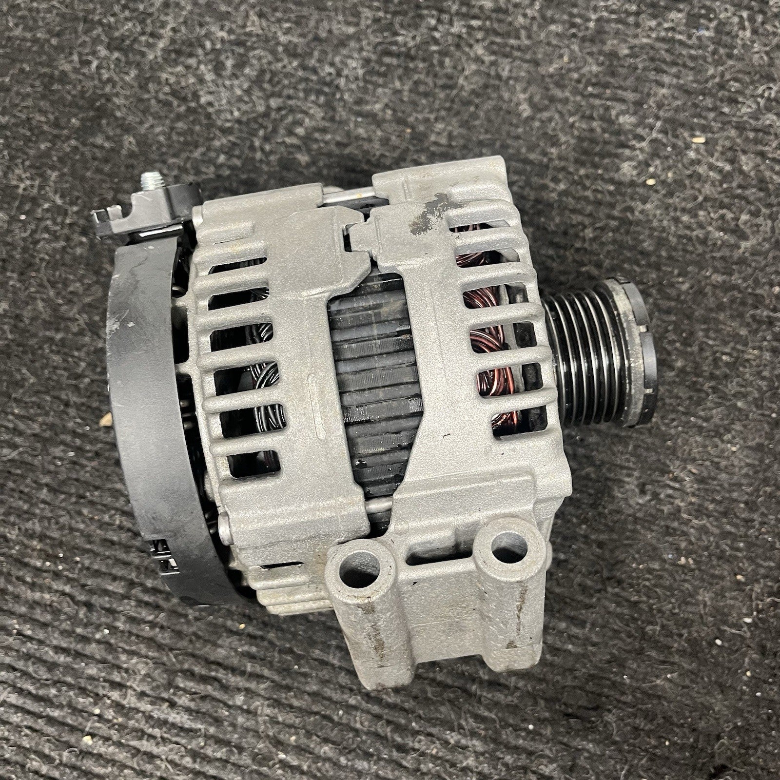 ☑️ BMW E82 E88 E90 E92 E93 335 N54 Charging Alternator Generator 180A BOSCH