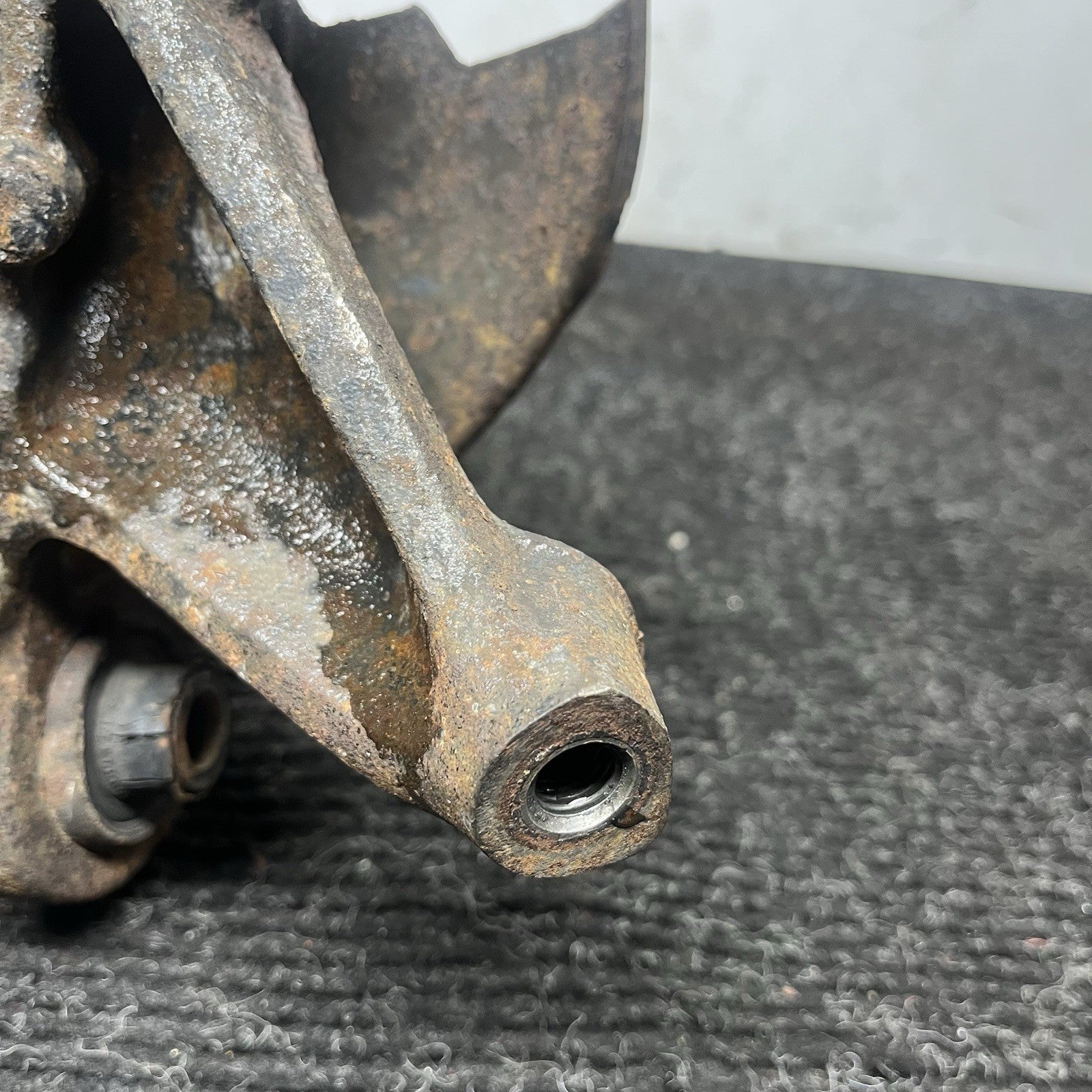 ☑️ 91-99 BMW E36 323 325 328 Rear Right Trailing Arm Wheel Hub Axle Assembly OEM