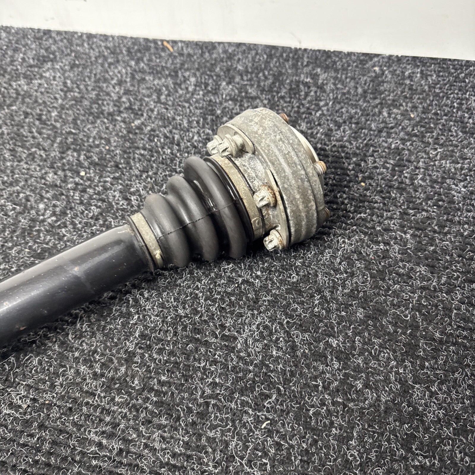 ☑️ 07-13 OEM BMW E82 E90 E93 RWD AT Rear Right Axle Output Half Shaft Assembly