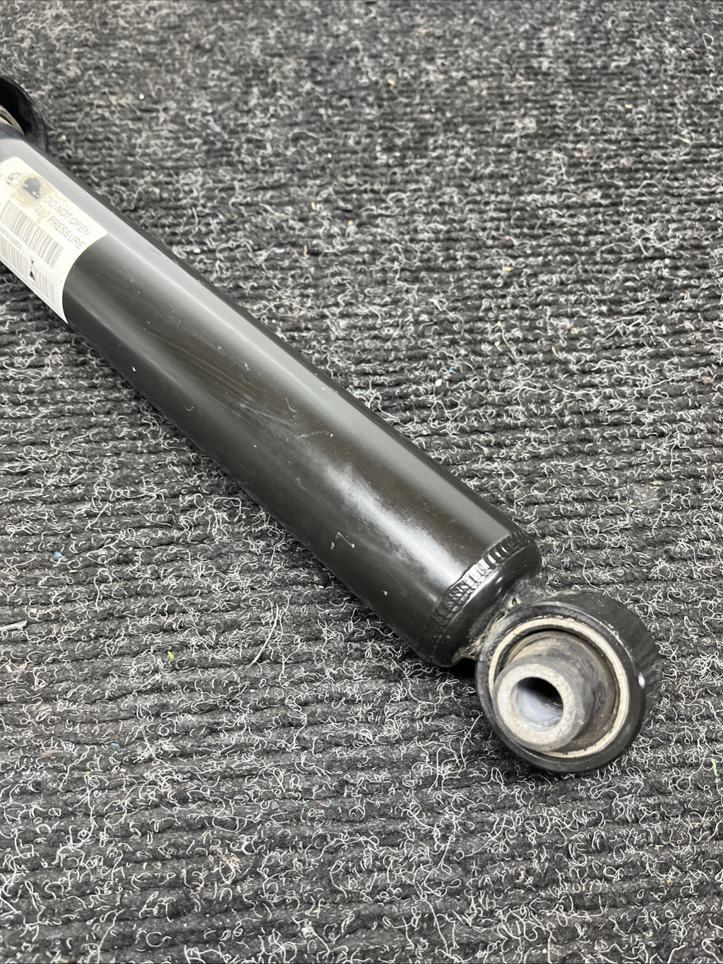☑️ 12-17 BMW F30 RWD 3 Series Rear Left or Right Shock Absorber Strut OEM