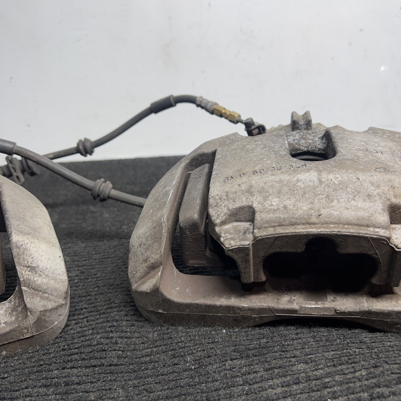 ☑️ 10-18 OEM BMW F07 F10 F12 F13 F01 F02 Front Left & Right Brake Calipers Pair