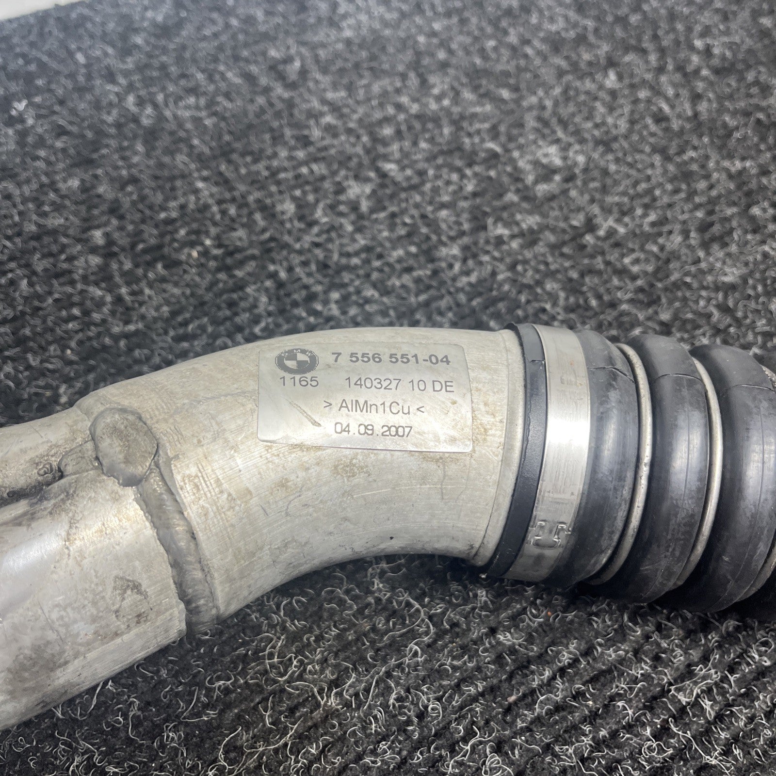 ☑️ 07-13 BMW E92 335I 3.0L L6 INTER COOLER TURBOCHARGER INLET AIR PIPE OEM