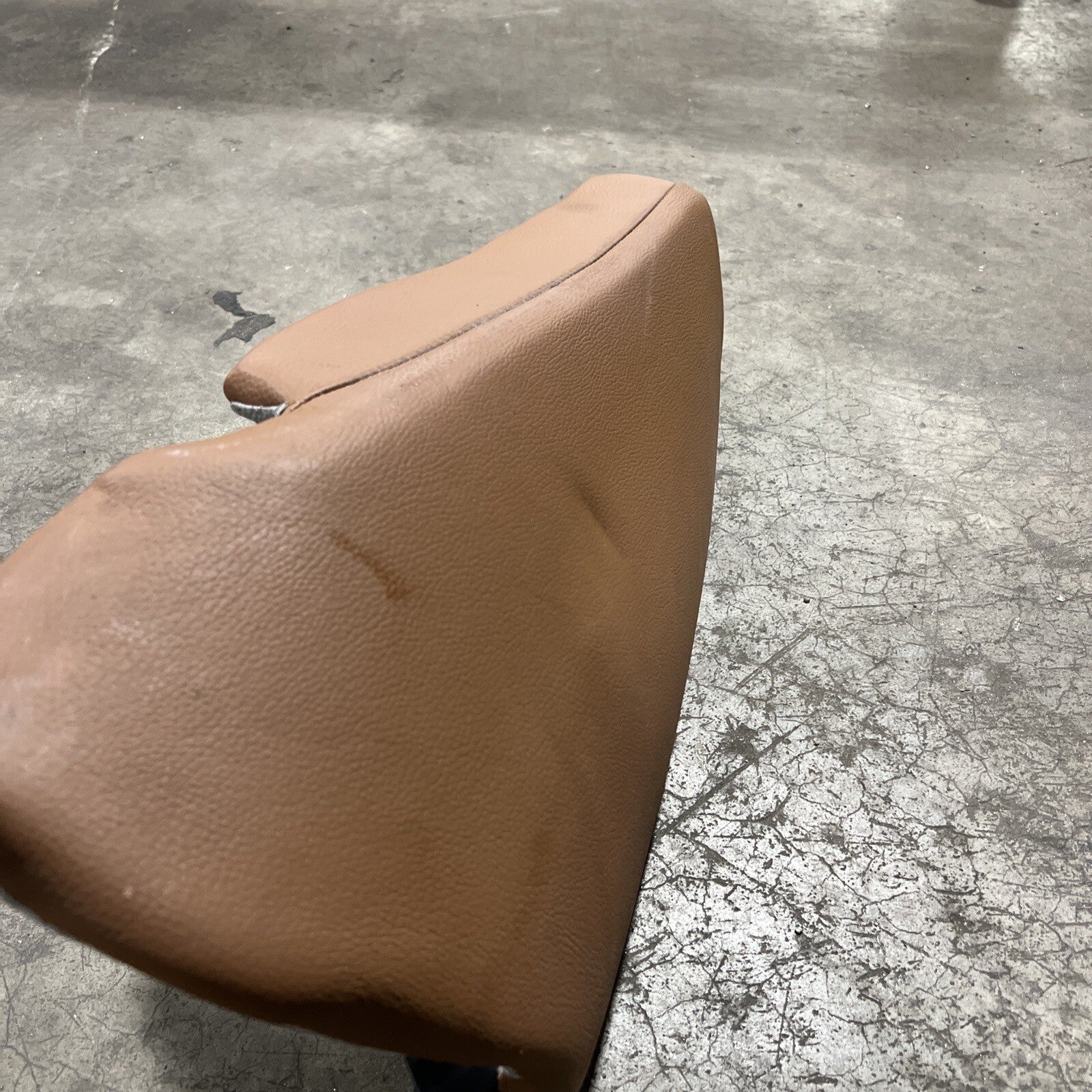 ☑️ 2007-2012 E92 REAR LEFT DRIVER SIDE SEAT CUSHION BOLSTER LEATHER OEM