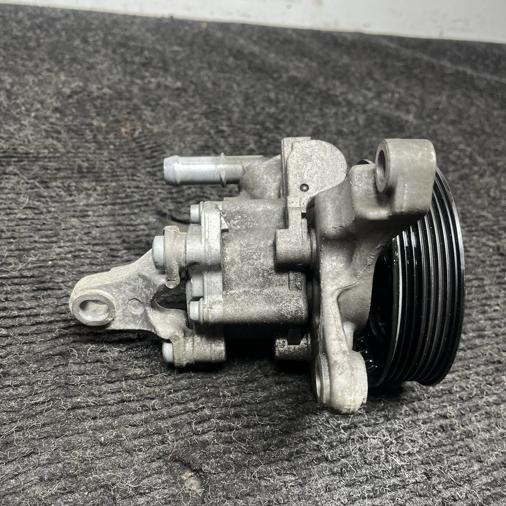 ☑️ 07-10 BMW E82 E88 E90 E92 E93 135i 335i N54 Hydraulic Power Steering Pump OEM
