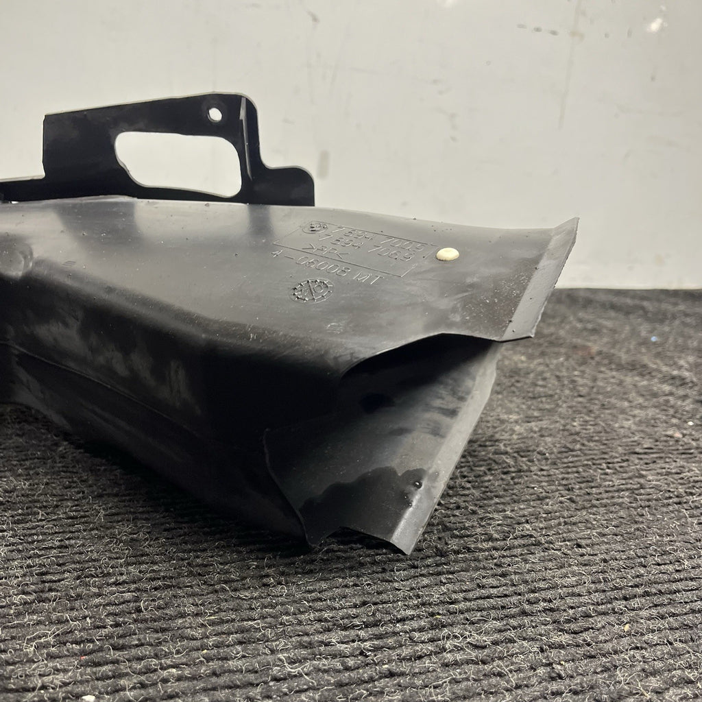 ☑️01-06 OEM BMW E46 325Ci 330Ci Coupe Convertible Right Passenger Air Brake Duct