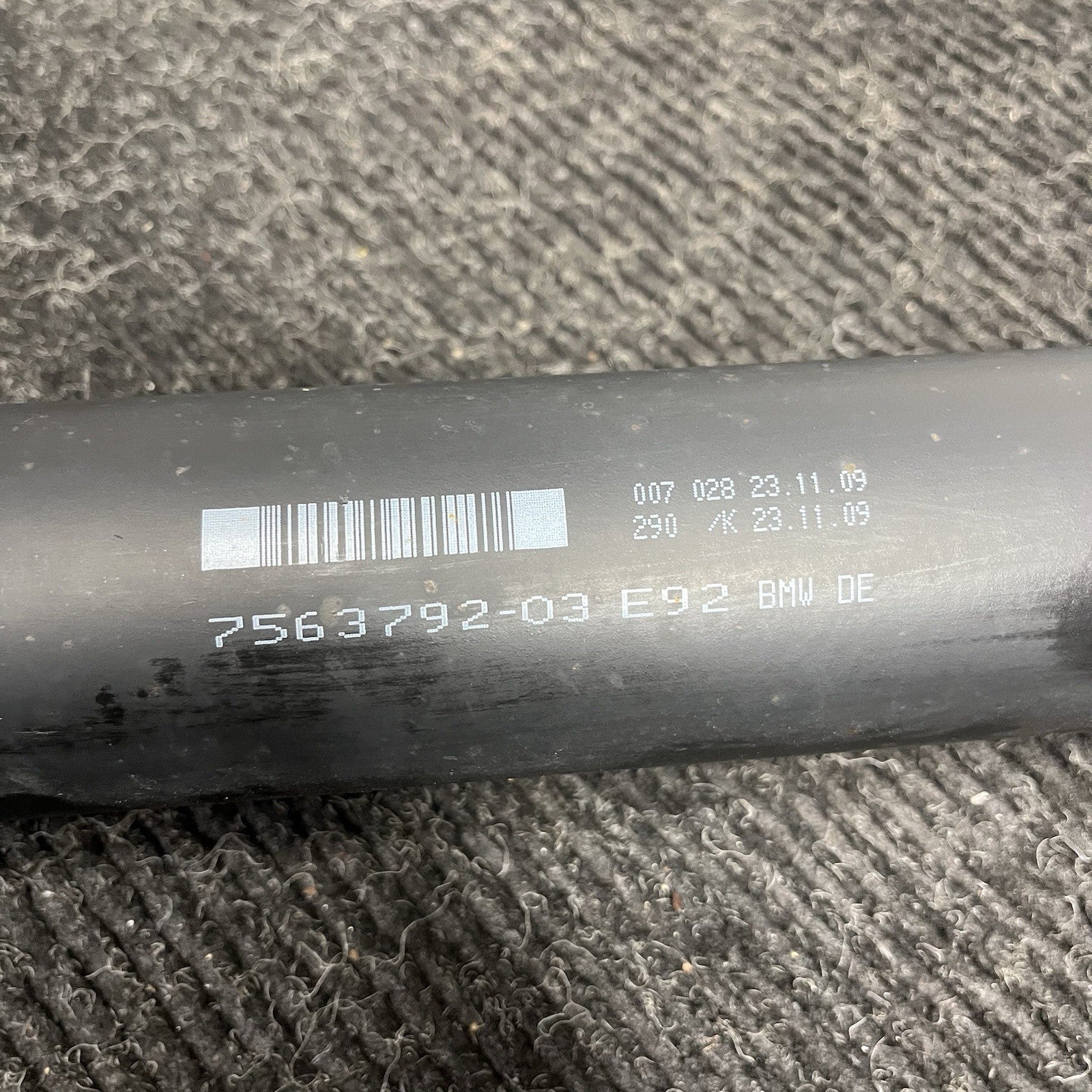 ☑️ 09-13 BMW 335i 335d E90 AT Auto Rear Driveshaft Drive Prop Shaft 1447mm NOTE