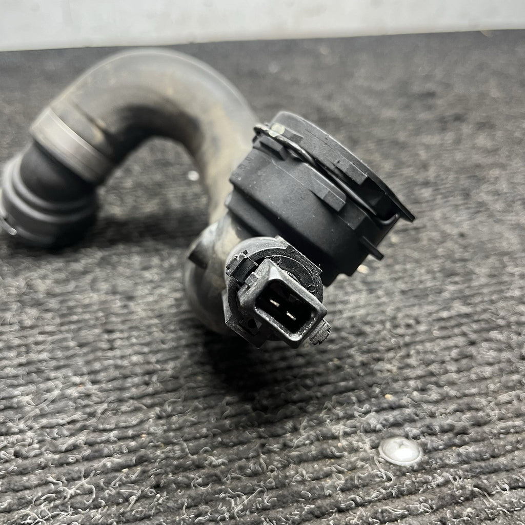 ☑️ 06-10 BMW E90 E91 325i 328i Lower Radiator Hose W Sensor Unit 7533978 OEM