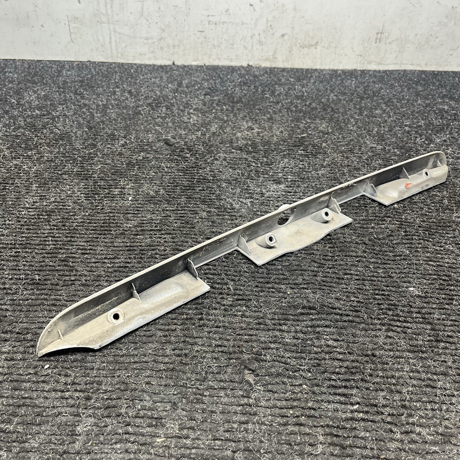 ☑️ OEM BMW E36 Trunk Lid Trim Cover Lock Light Cover 1977253 318 325 328 M3