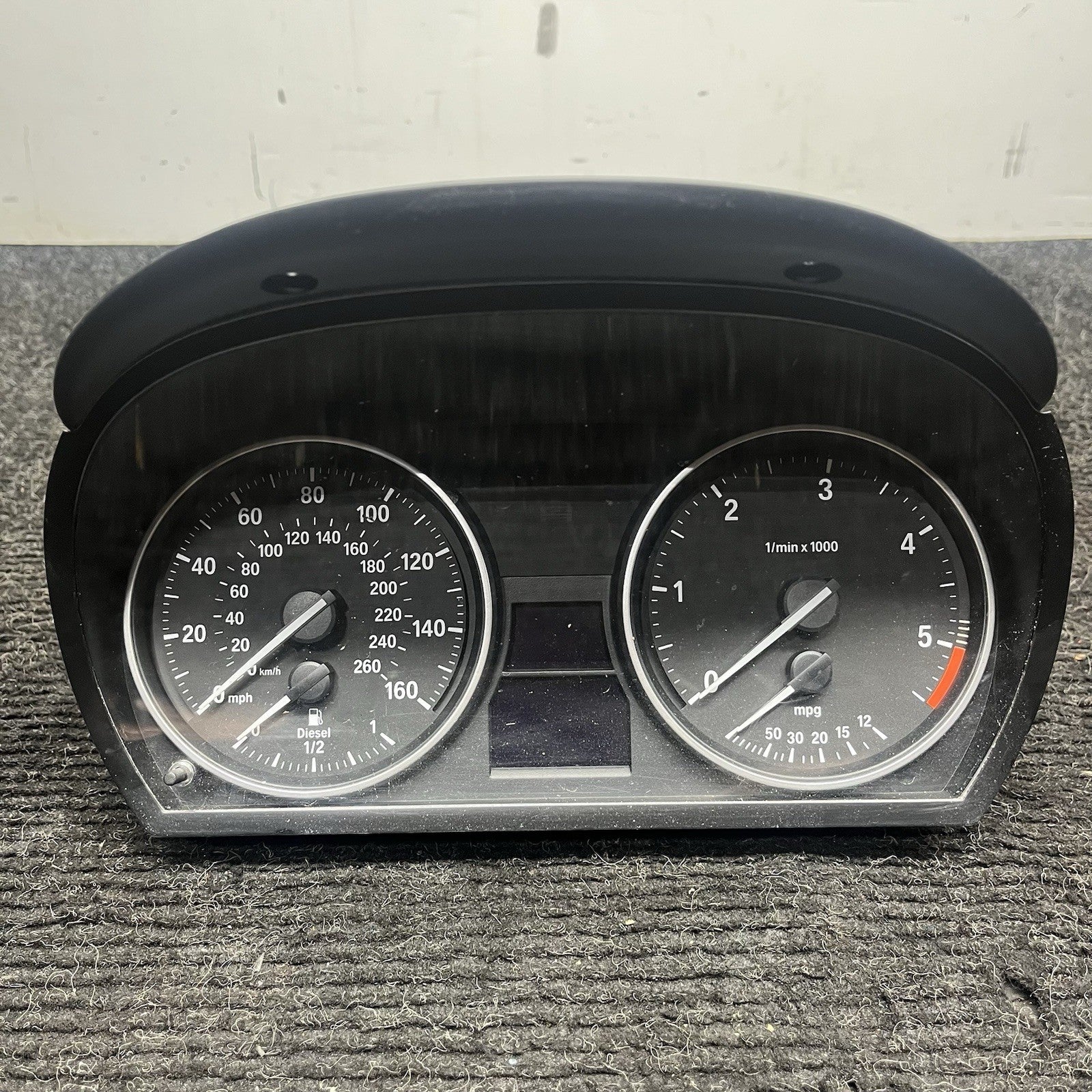 ☑️ 09-11 BMW 335D E90 Diesel Instrument Cluster Speedometer Gauge OEM 9242376